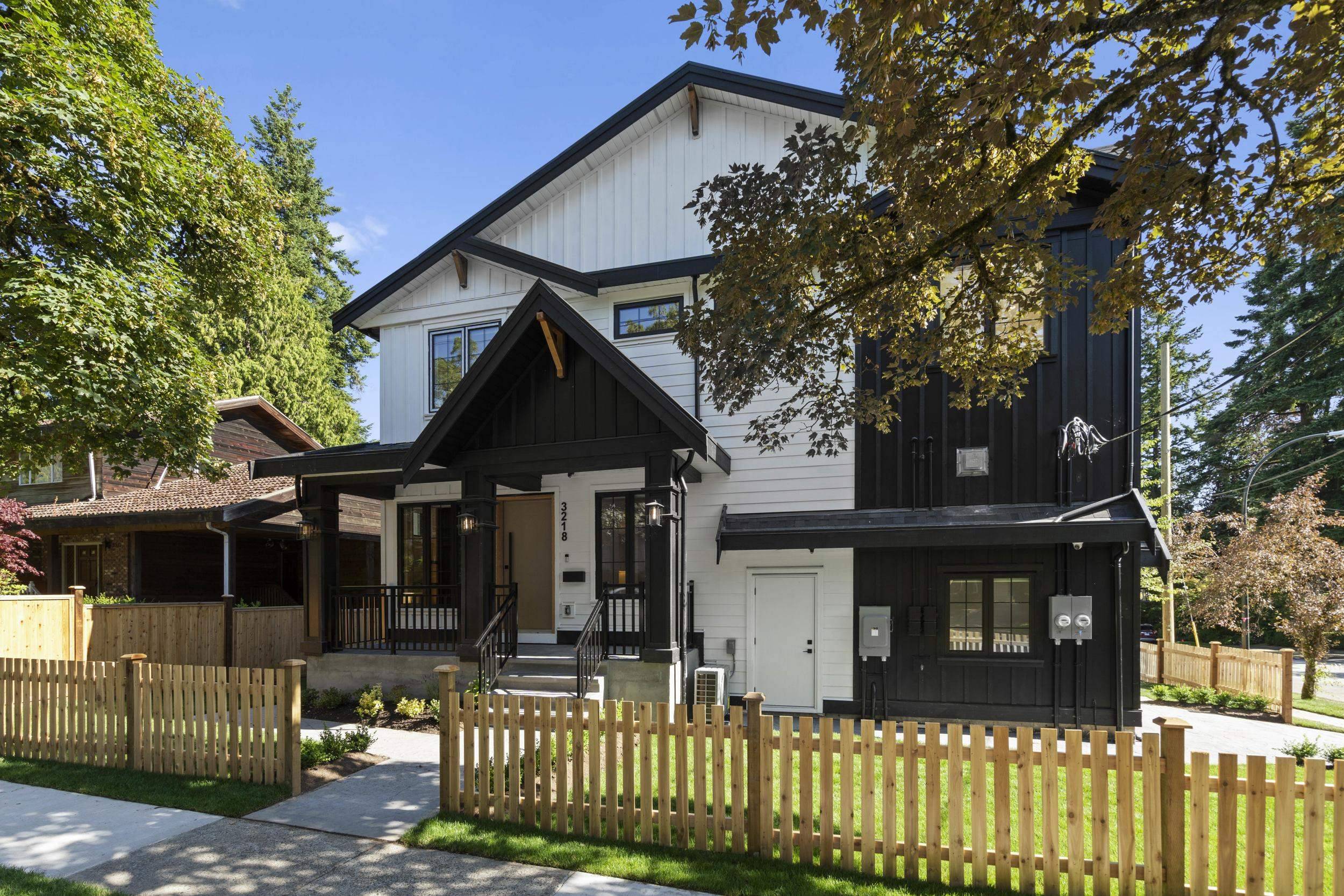 Vancouver, BC V0V 0V0,3218 W 39th AVE