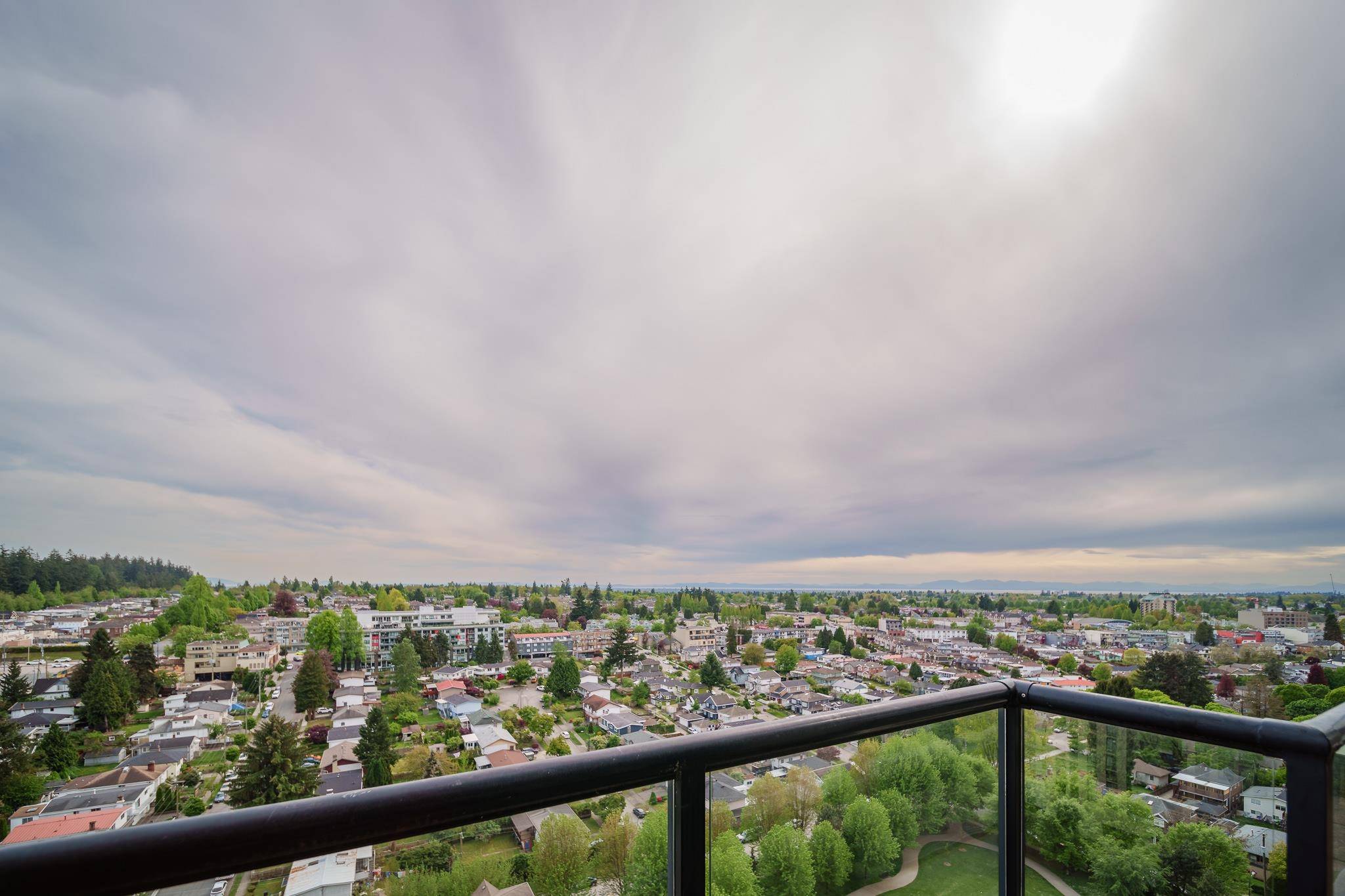 Vancouver, BC V5R 6H7,5380 Oben ST #2103