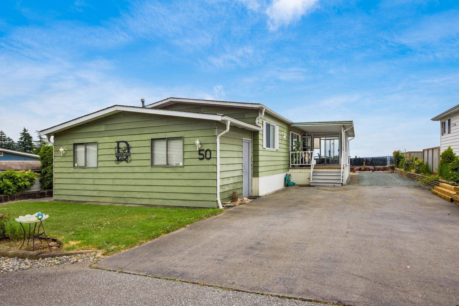 Langley, BC V4W 2T1,27111 0 AVE #50