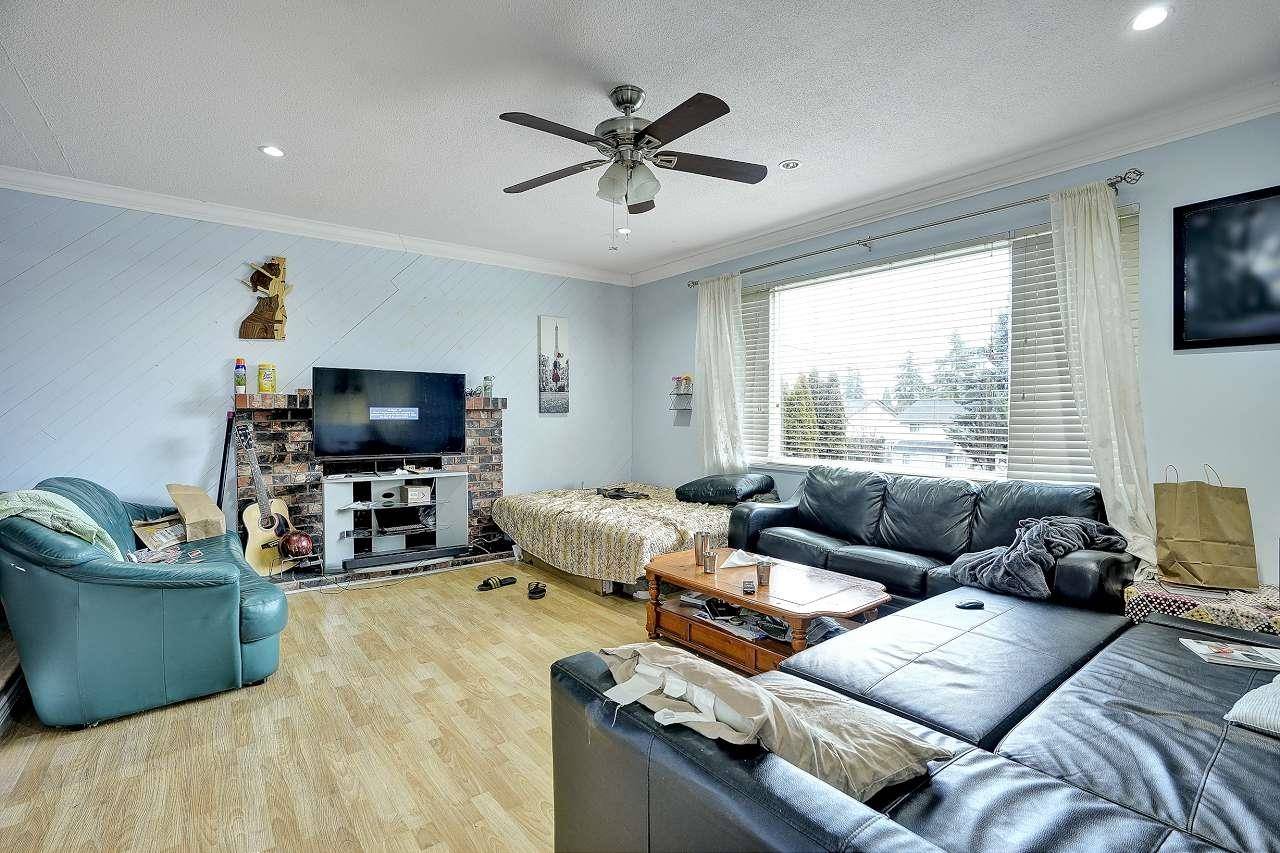 Surrey, BC V3S 2S2,14747 88 AVE