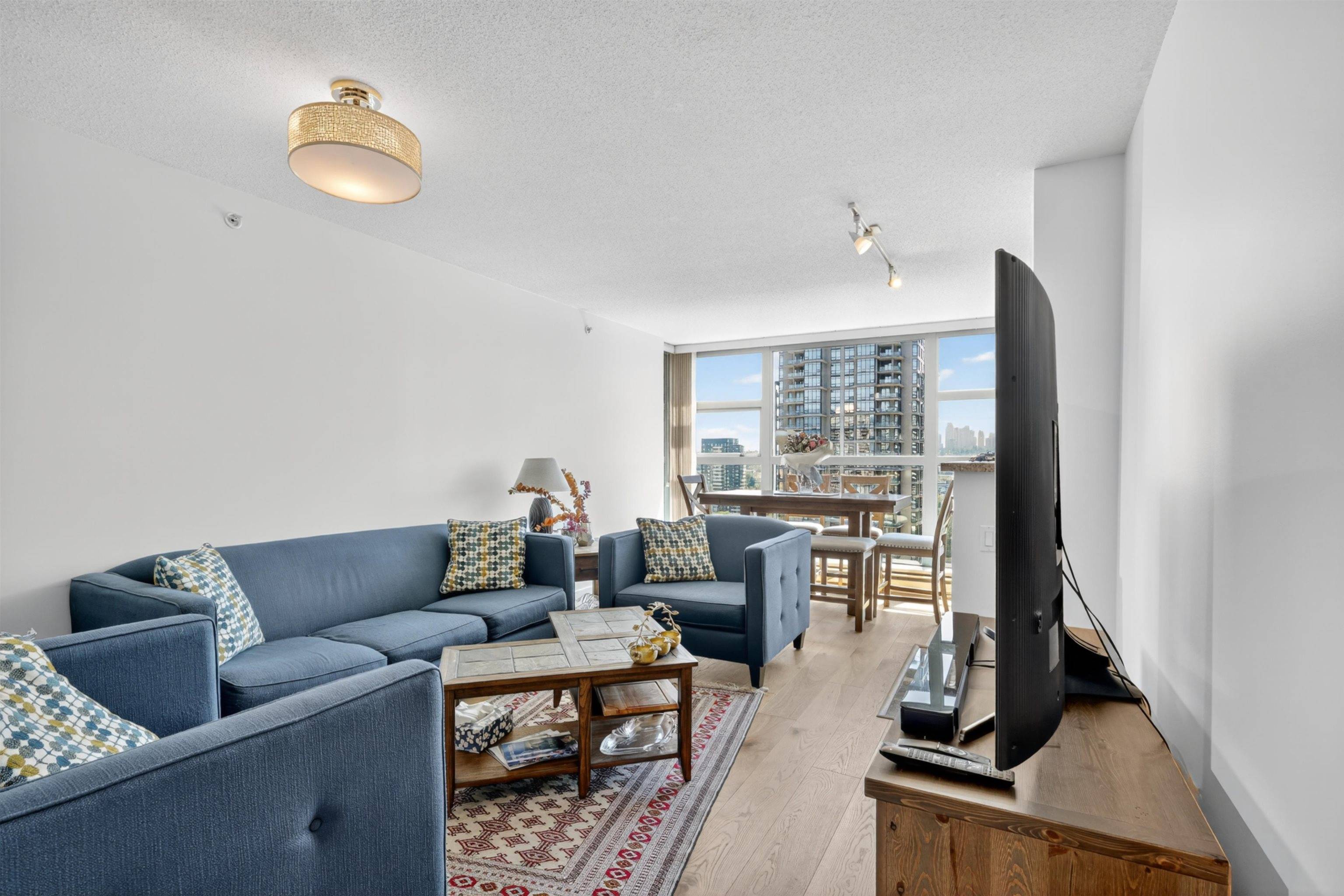 Burnaby, BC V5C 6R7,4398 Buchanan ST #1602