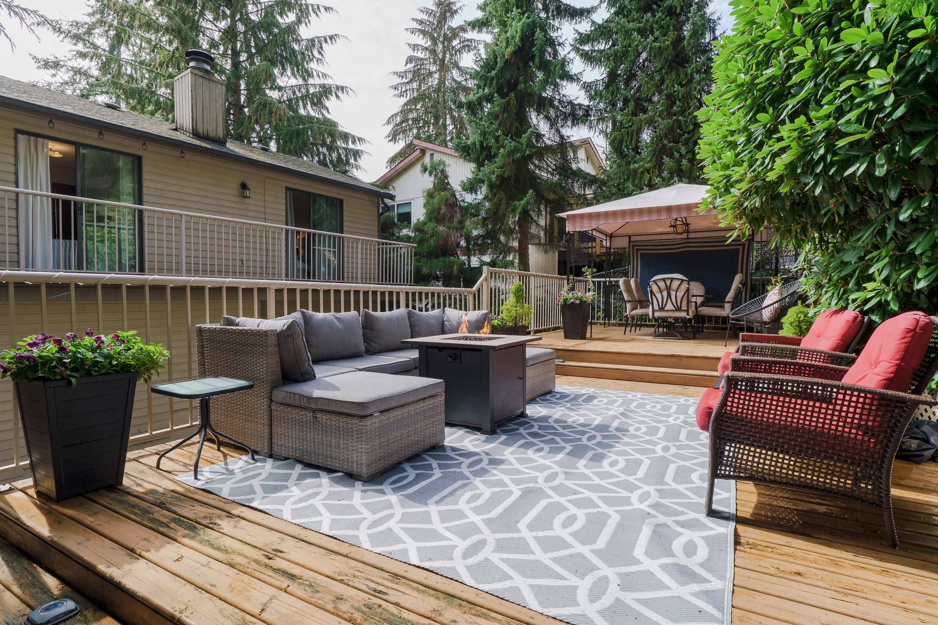 Coquitlam, BC V3E 1S6,1261 Lansdowne DR