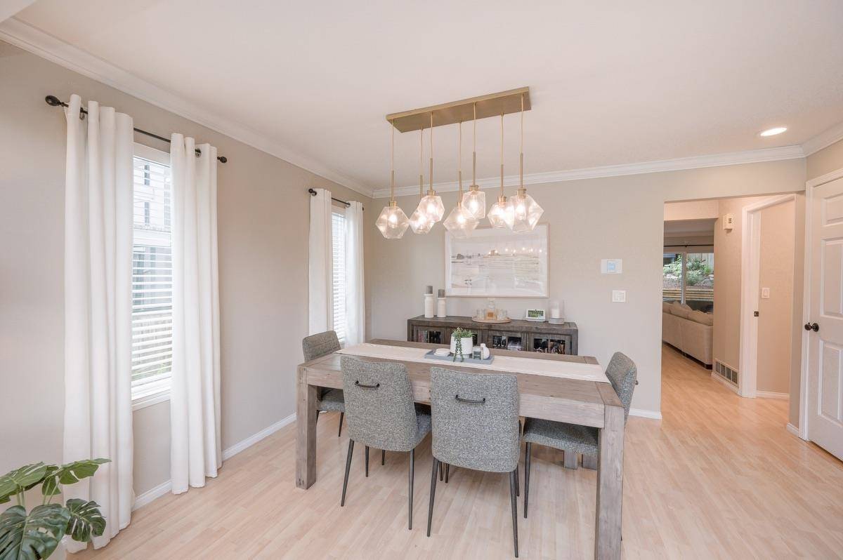 North Vancouver, BC V7N 3T5,3338 Mahon AVE