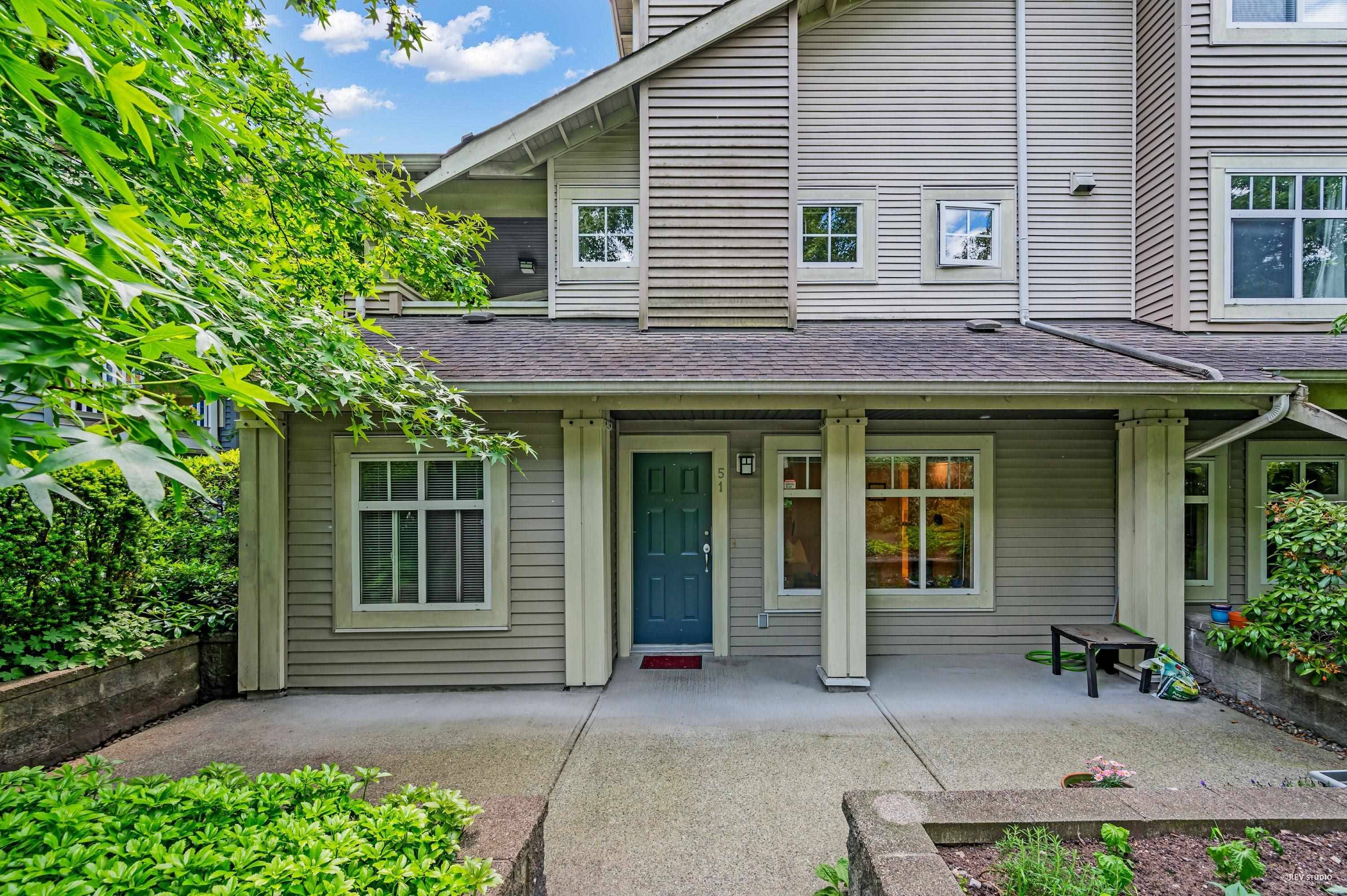 Burnaby, BC V3N 5C6,7488 Southwynde AVE #51