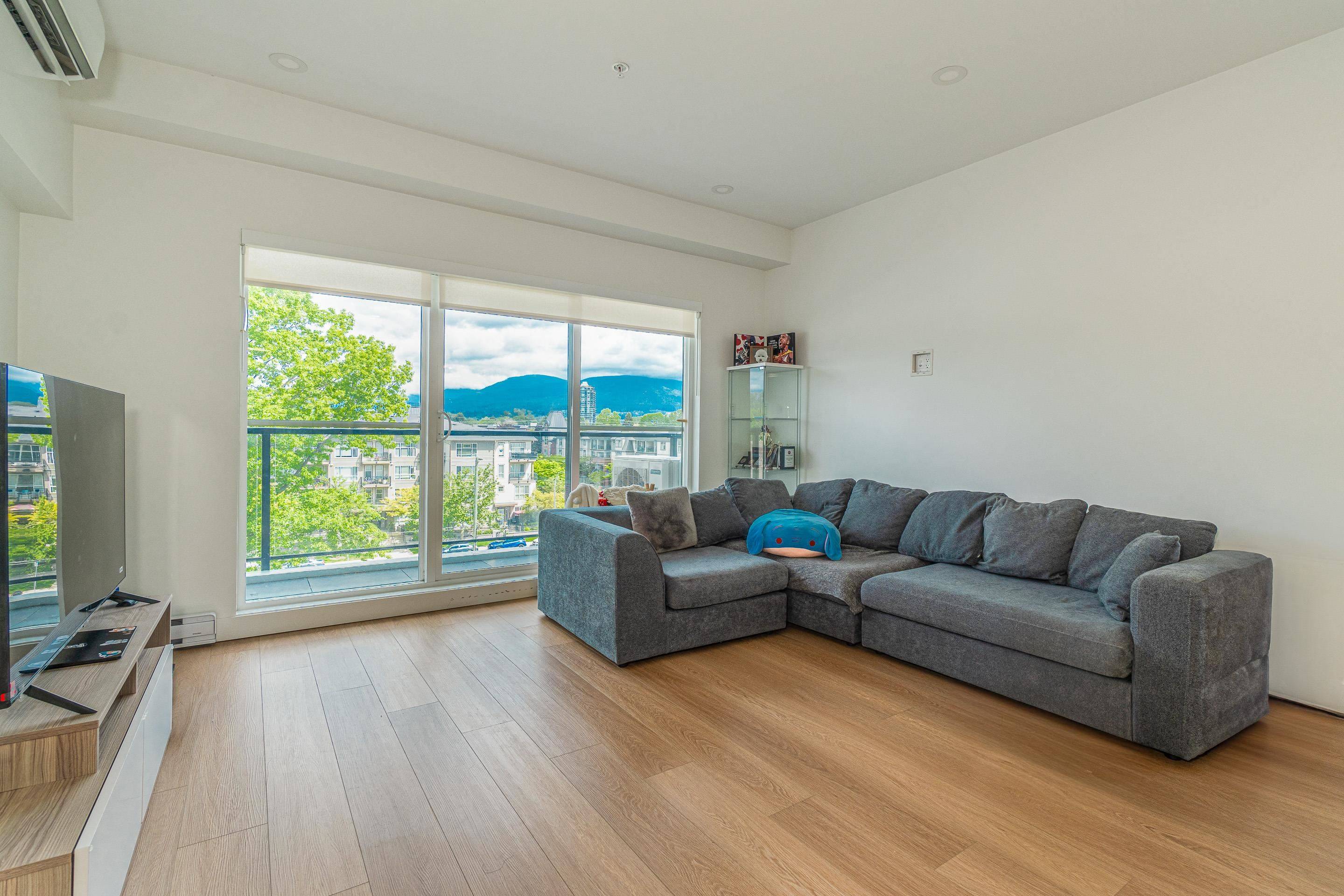Port Coquitlam, BC V3C 0T4,2331 Kelly AVE #501