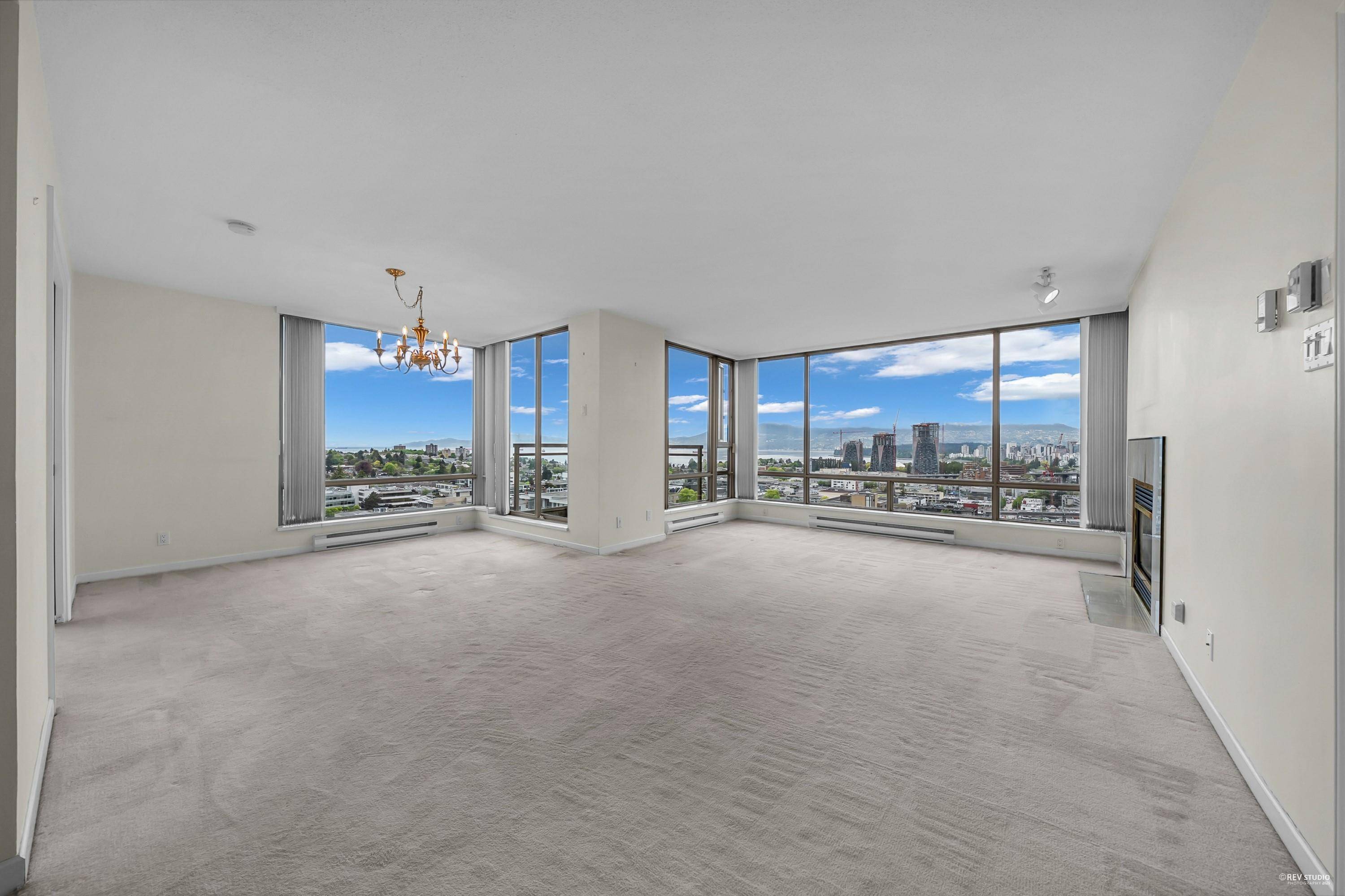 Vancouver, BC V6J 4R8,1590 W 8th AVE #1502