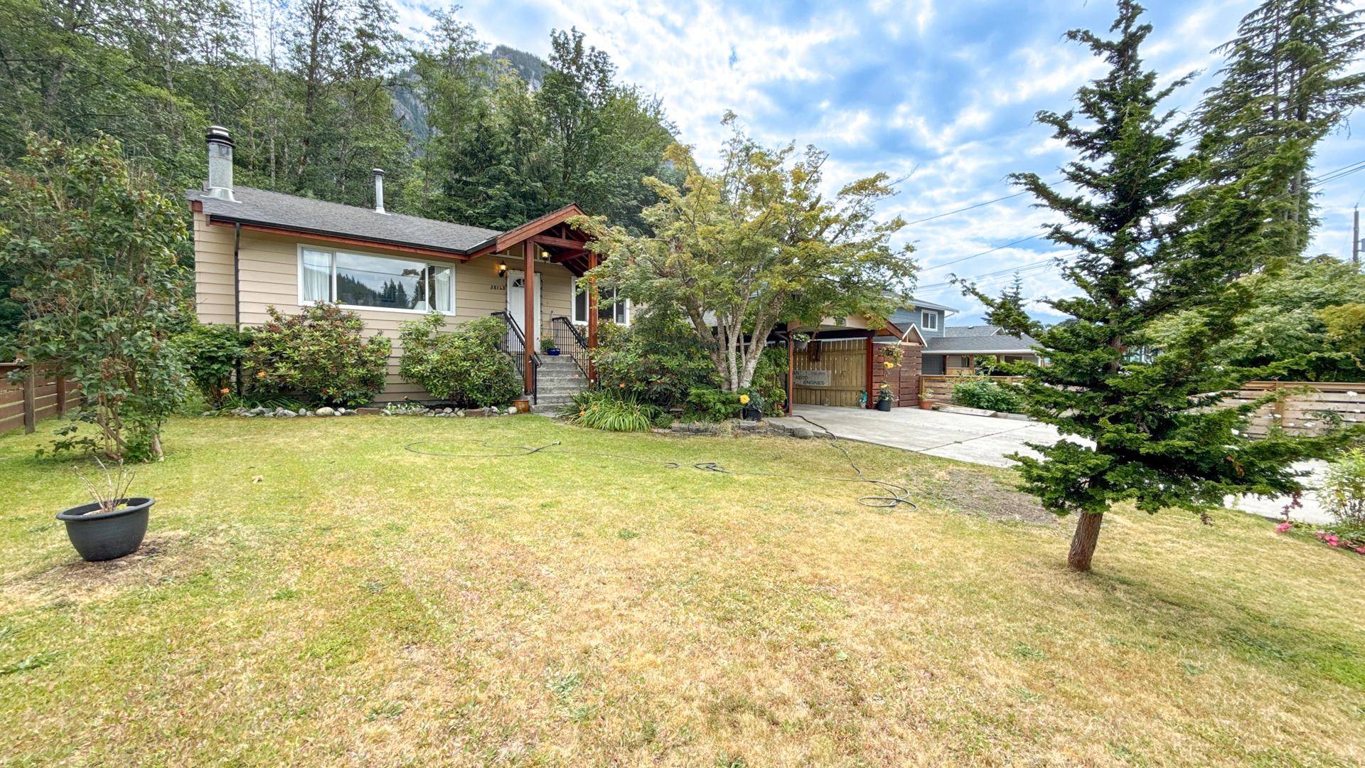 Squamish, BC V8B 0X4,38140 Guilford DR