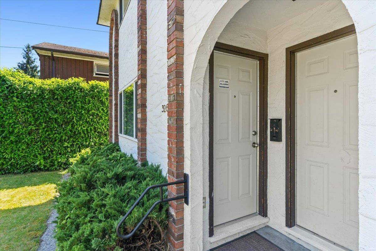 Port Coquitlam, BC V3B 3T3,3263 Vincent ST