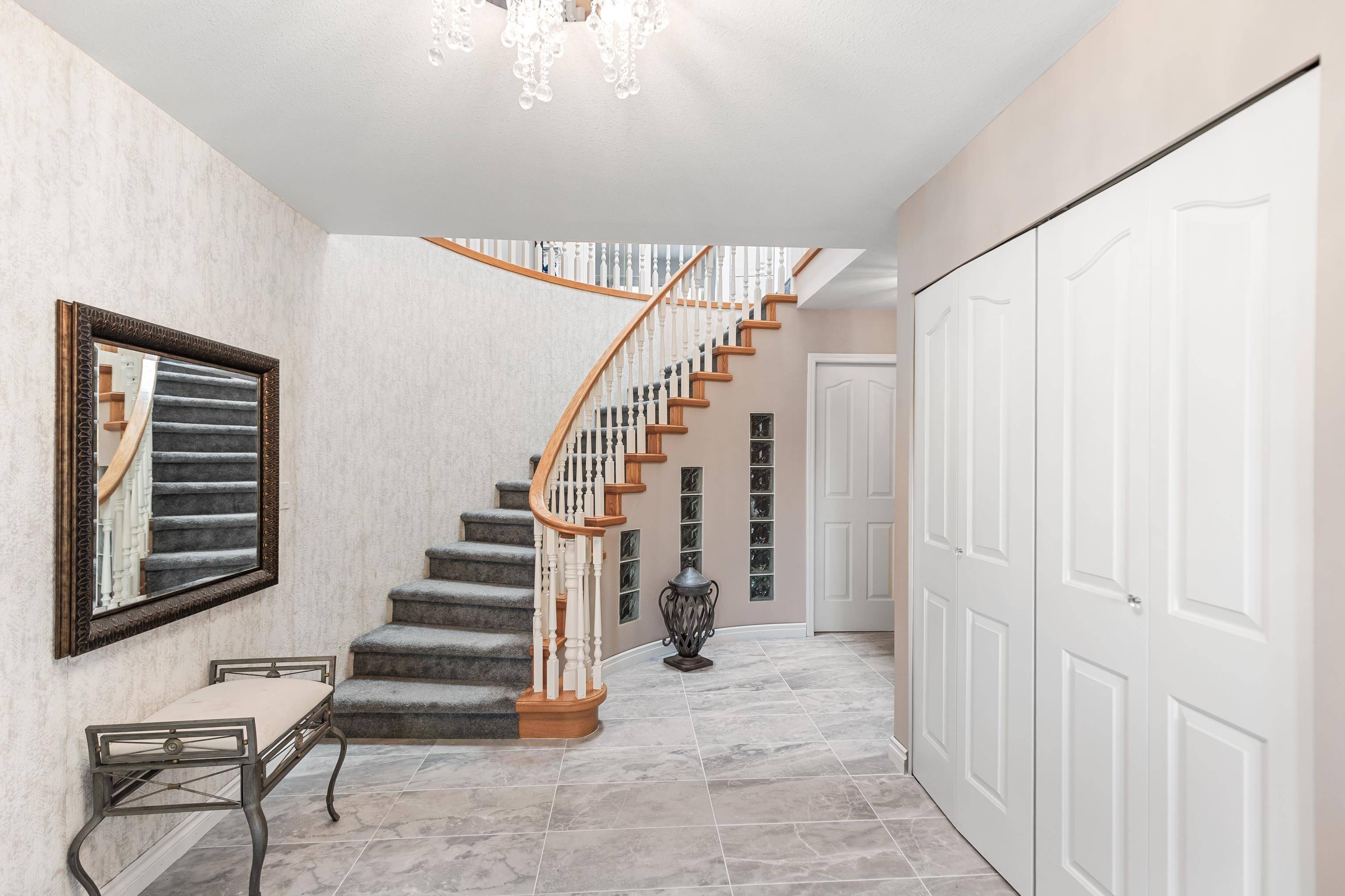 Pitt Meadows, BC V3Y 2G9,12457 188 ST
