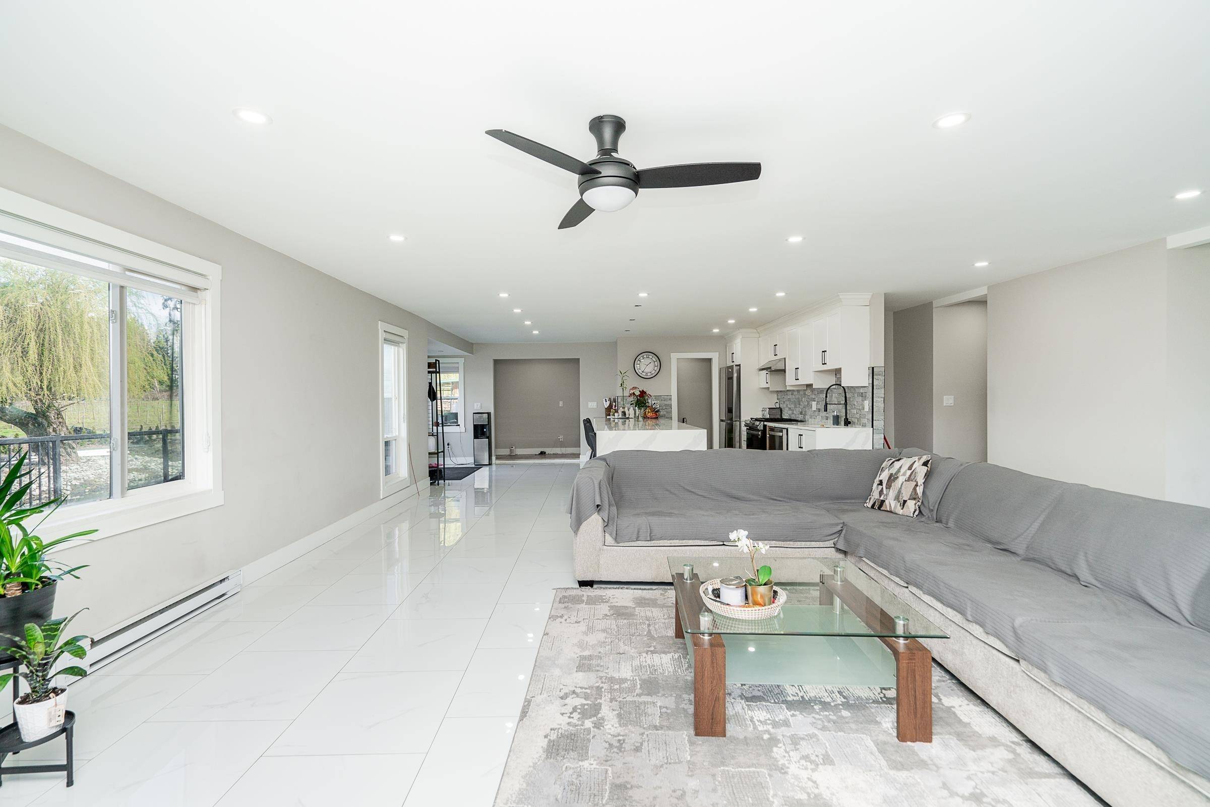Abbotsford, BC V4X 1W6,4272 Gladwin RD