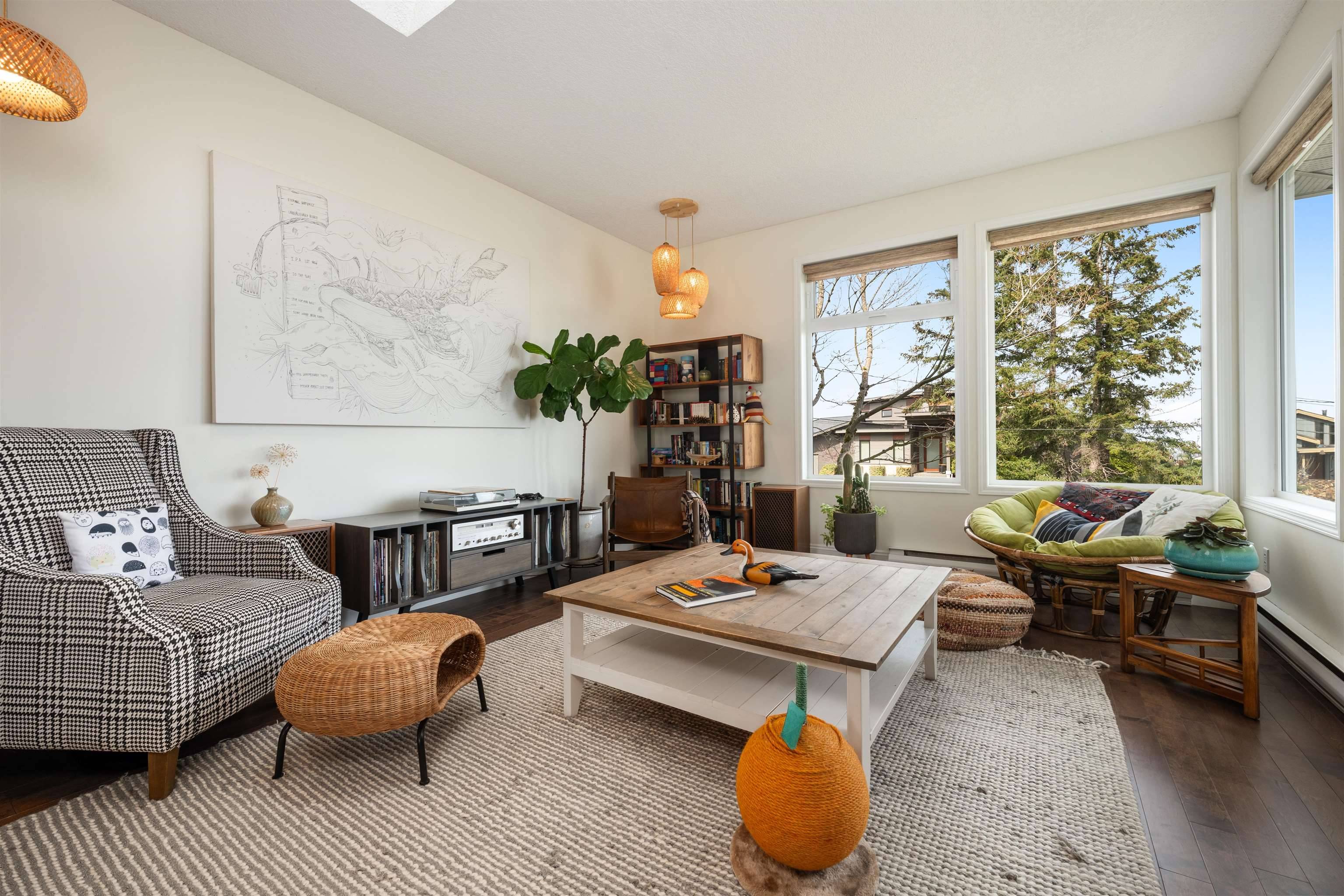 No City Value, BC V9R 5Z5,1247 Selkirk DR