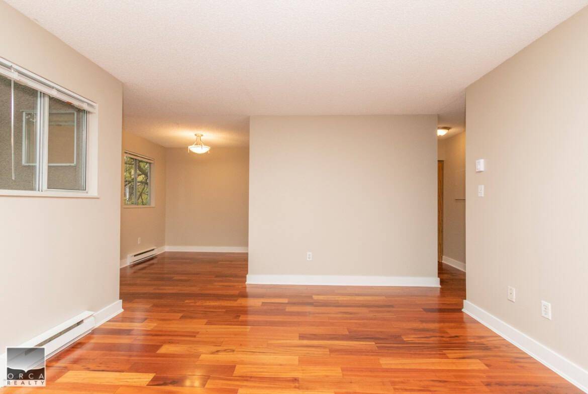 New Westminster, BC V3L 5K9,65 First ST #701
