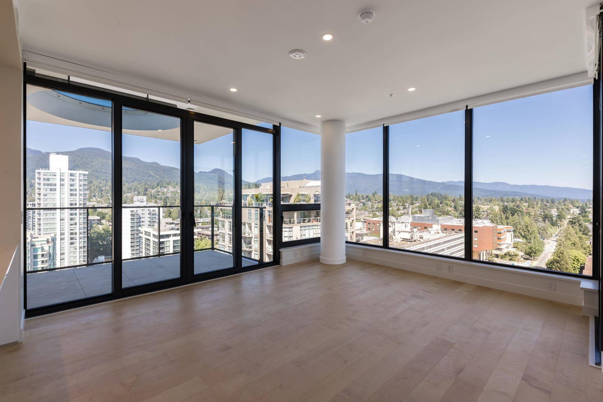 North Vancouver, BC V7L 0J8,135 E 13th ST #1705
