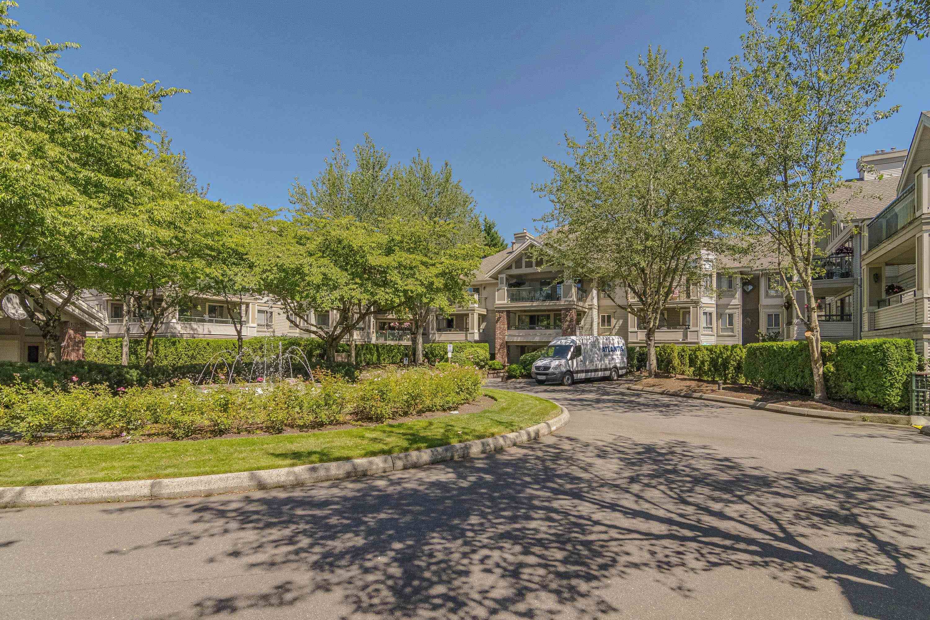 Langley, BC V3A 8L2,22025 48 AVE #106