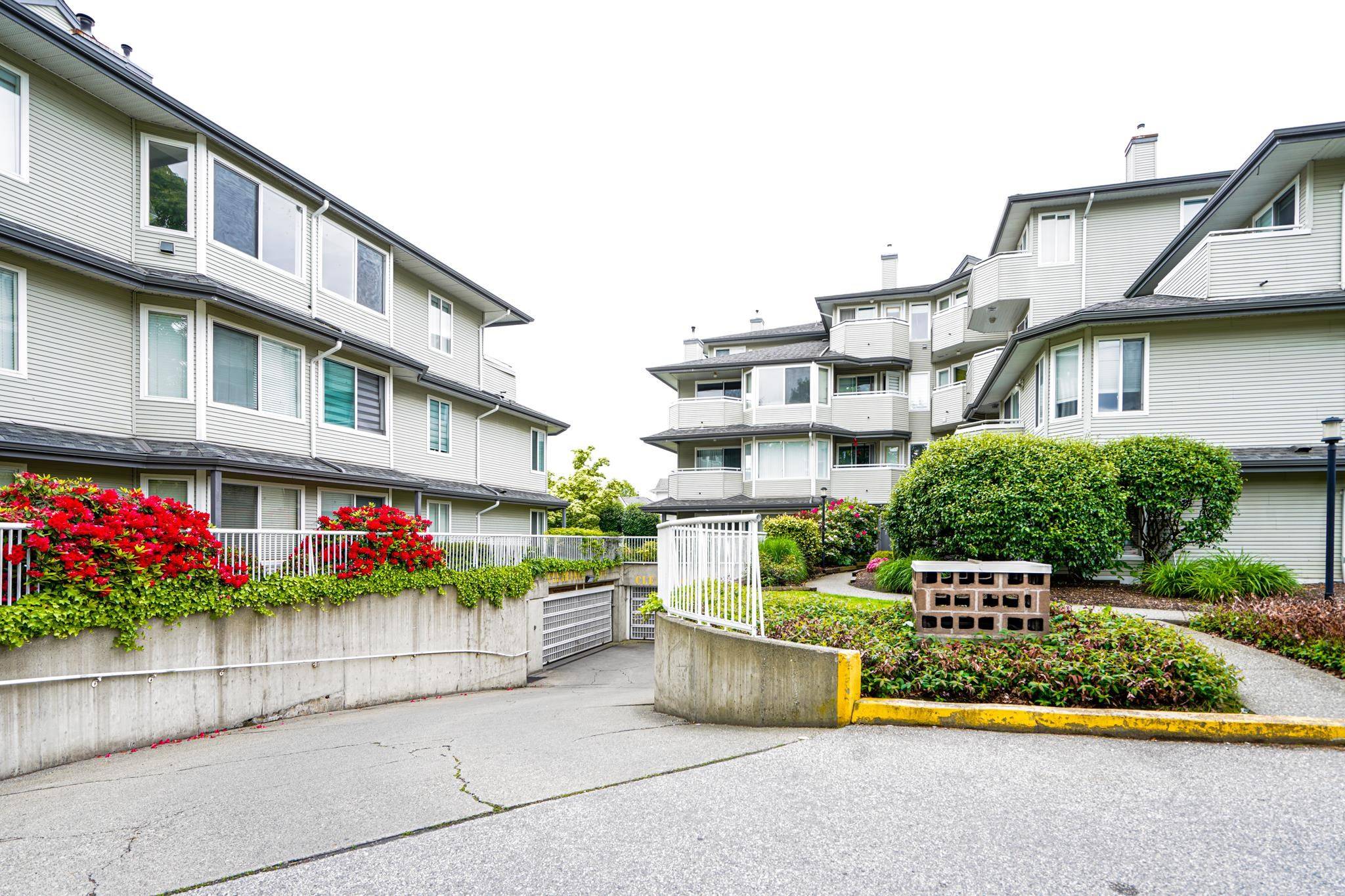 Surrey, BC V3W 0V2,12130 80 AVE #207