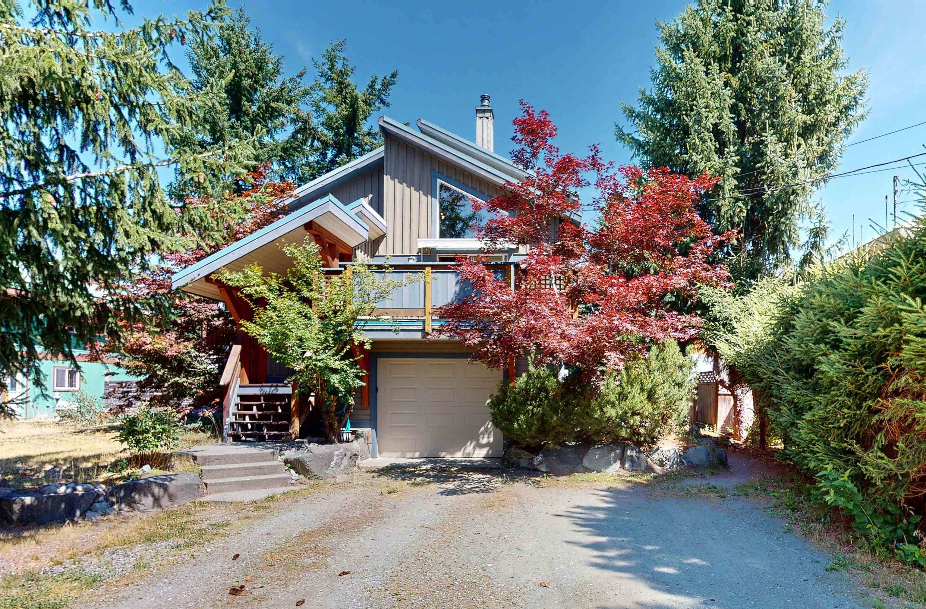 Pemberton, BC V0N 2L0,1479 Lupin ST