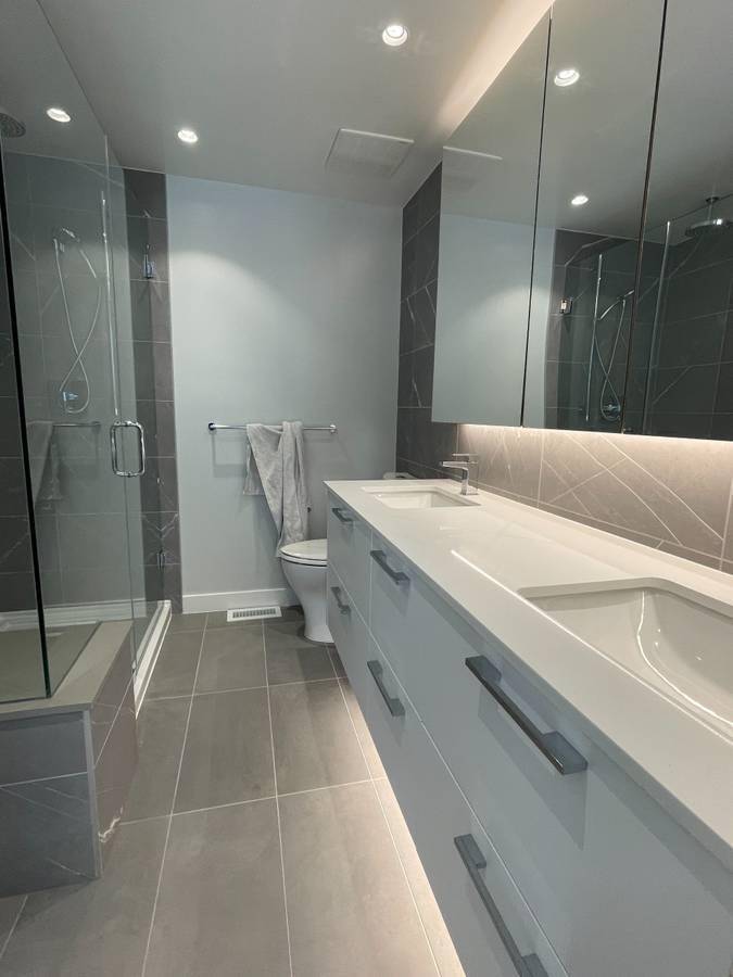 Vancouver, BC V6T 0E6,5370 Crooked Branch RD #126
