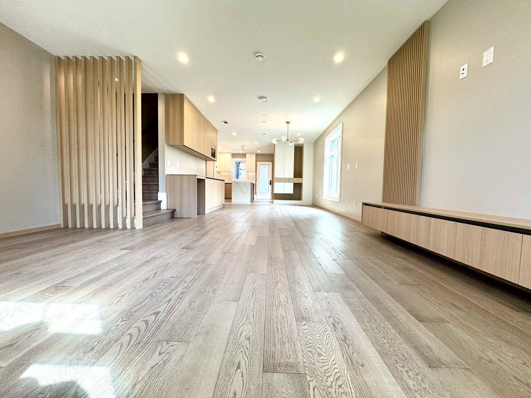 Vancouver, BC V5R 2J9,5216 Rupert ST