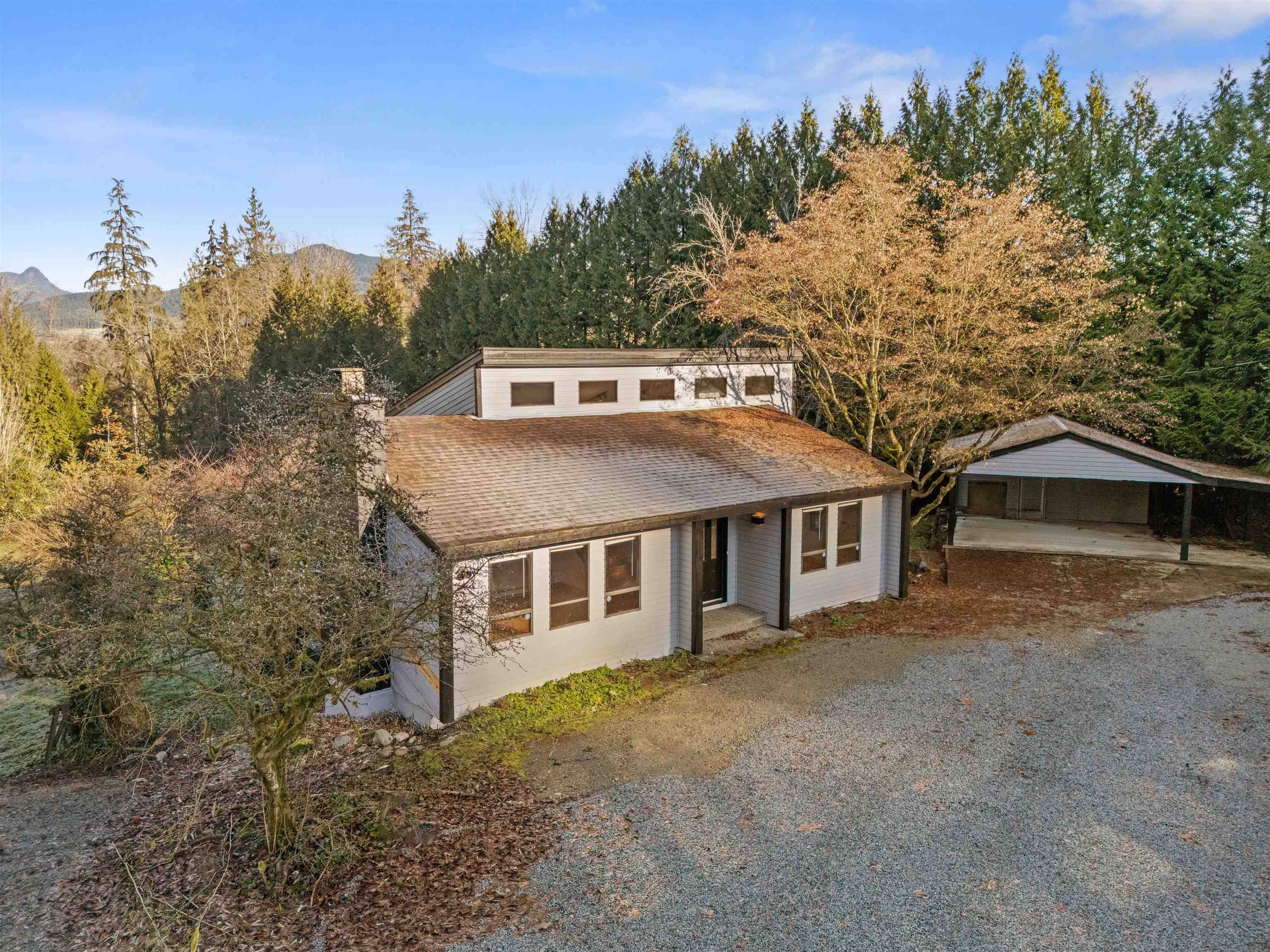 Maple Ridge, BC V2W 1G9,25443 Bosonworth AVE