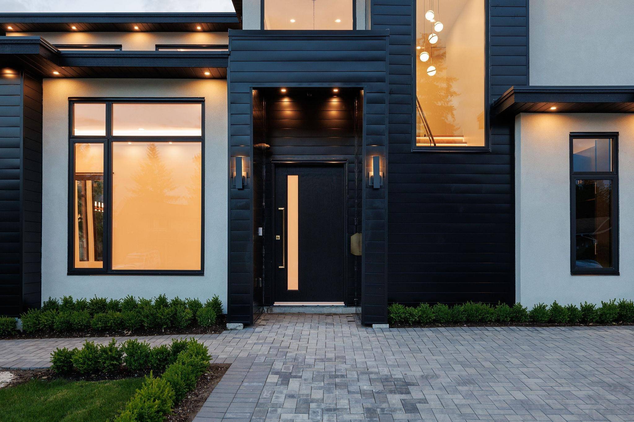 Surrey, BC V3S 4Y6,8689 Tunis PL