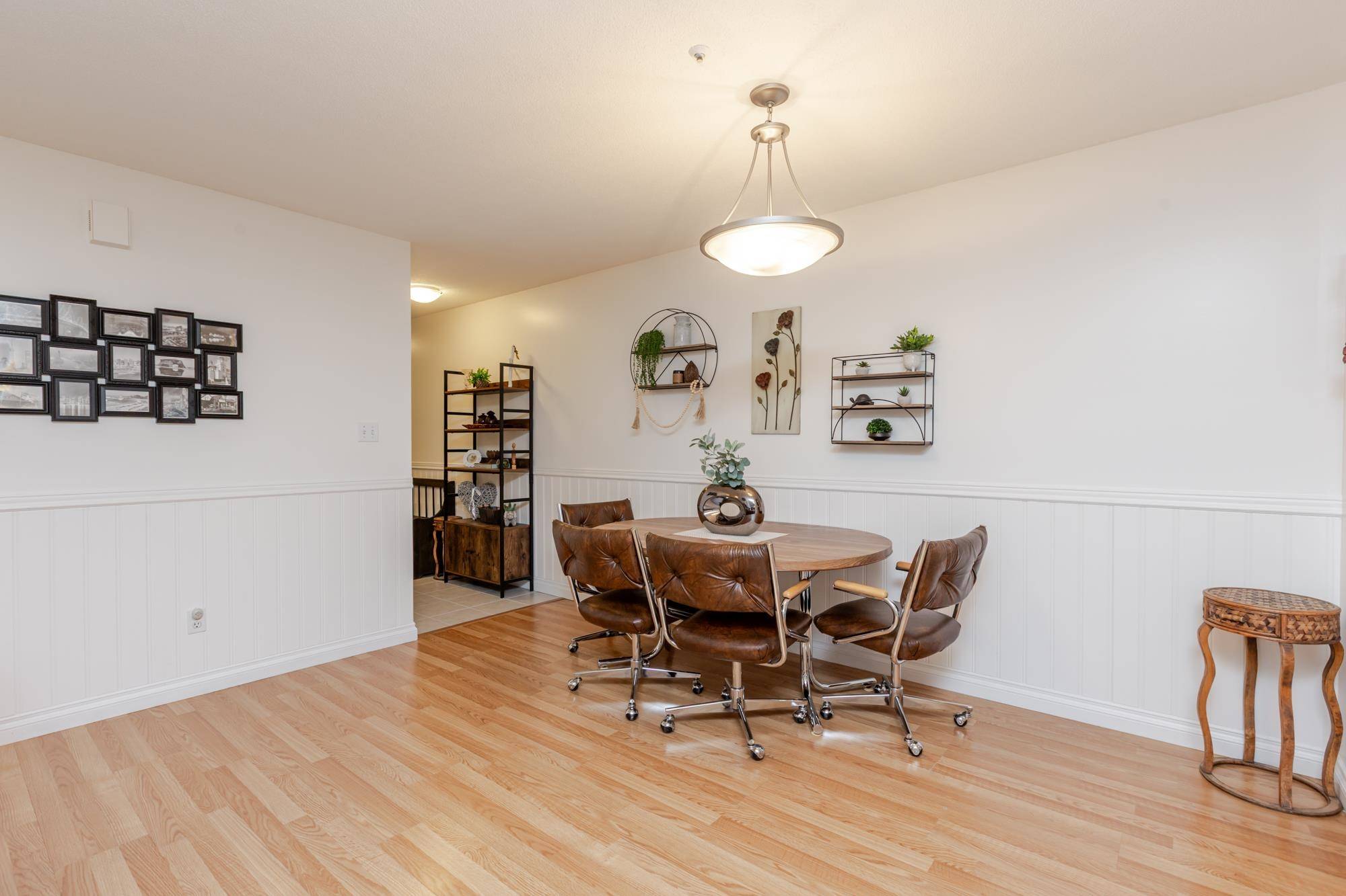 Langley, BC V3A 8G4,5670 208 ST #44