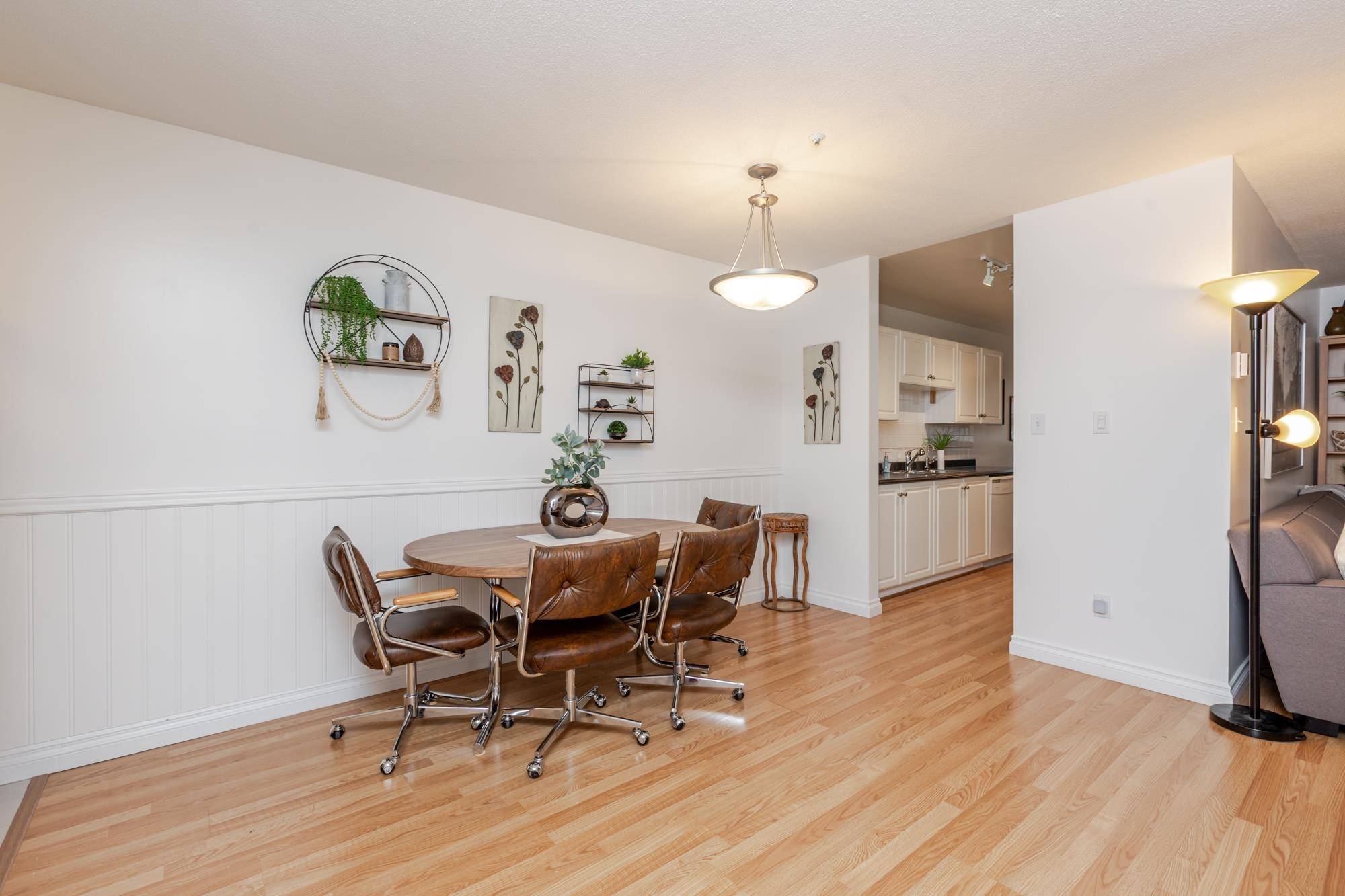 Langley, BC V3A 8G4,5670 208 ST #44