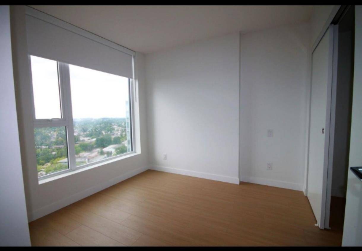 Surrey, BC V3T 0V8,13745 George Junction #3202