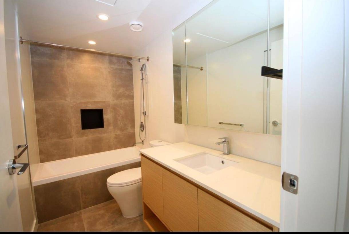 Surrey, BC V3T 0V8,13745 George Junction #3202