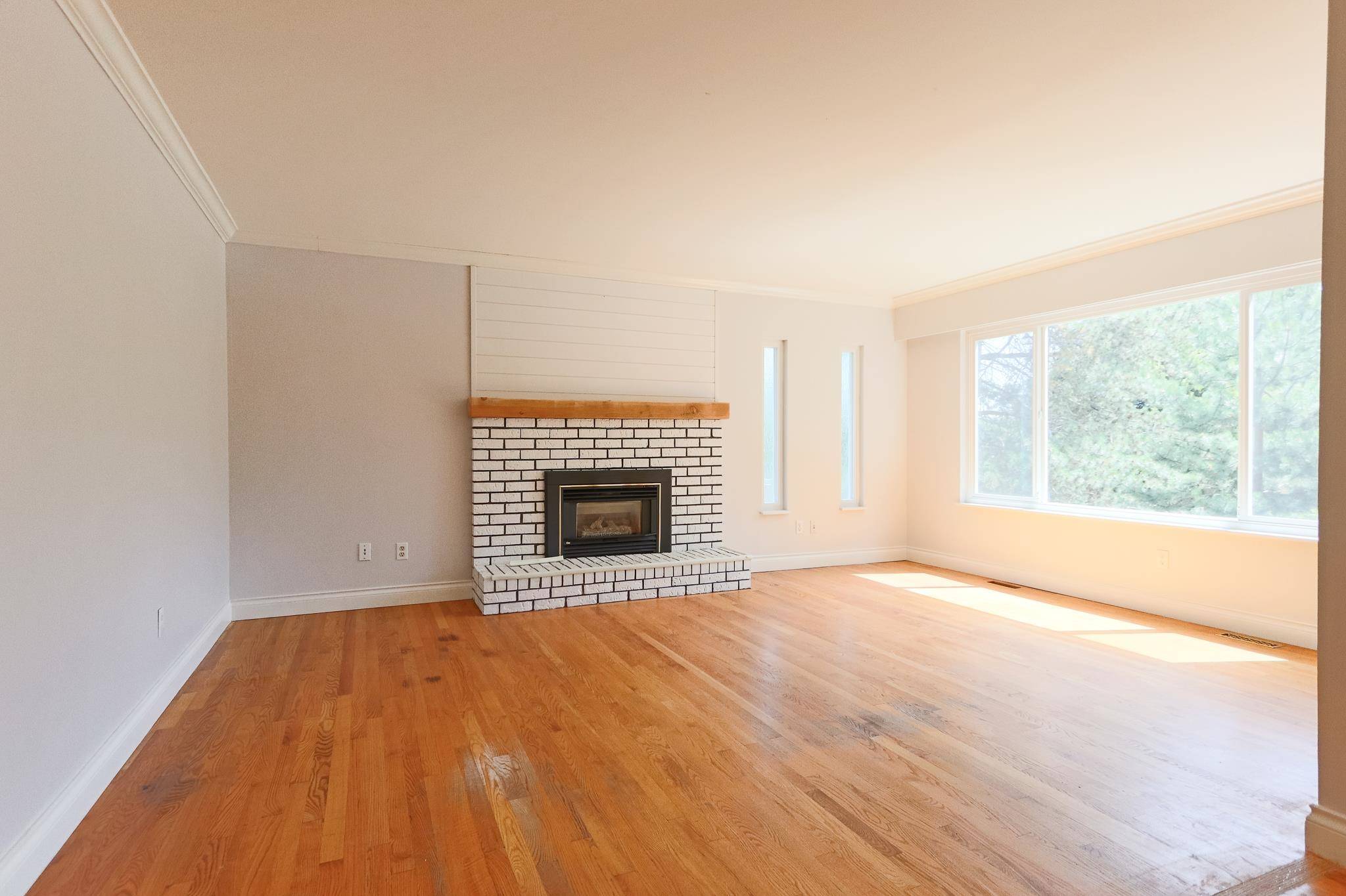 Maple Ridge, BC V2X 2E6,22497 Brickwood Close