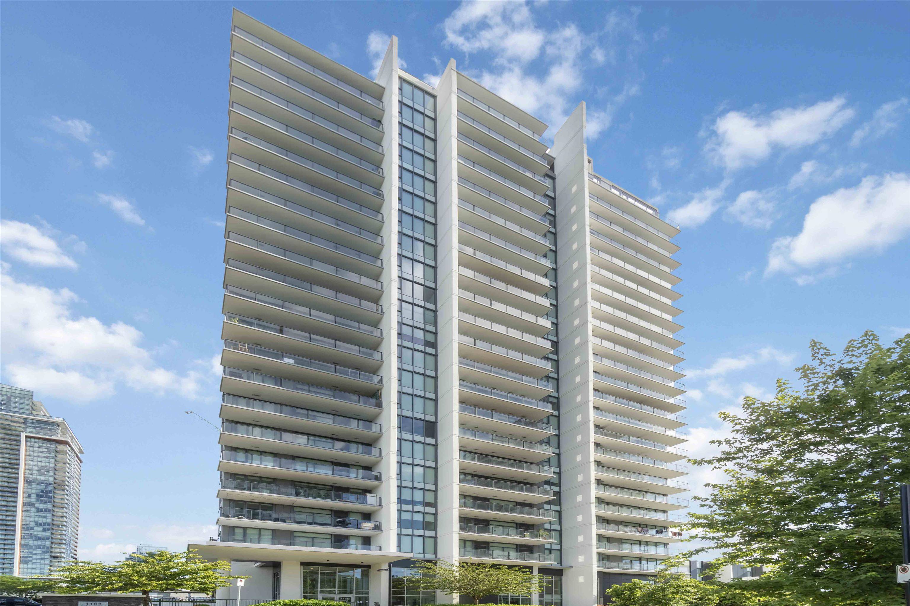 Burnaby, BC V5C 0L8,4465 Juneau ST #1305