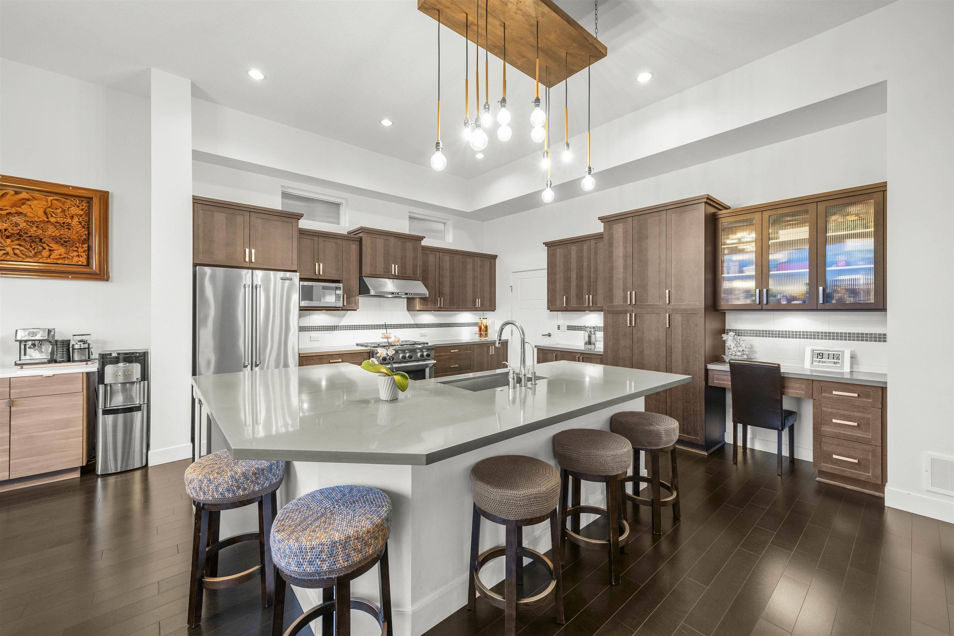 Coquitlam, BC V3E 0J6,1510 Dayton ST
