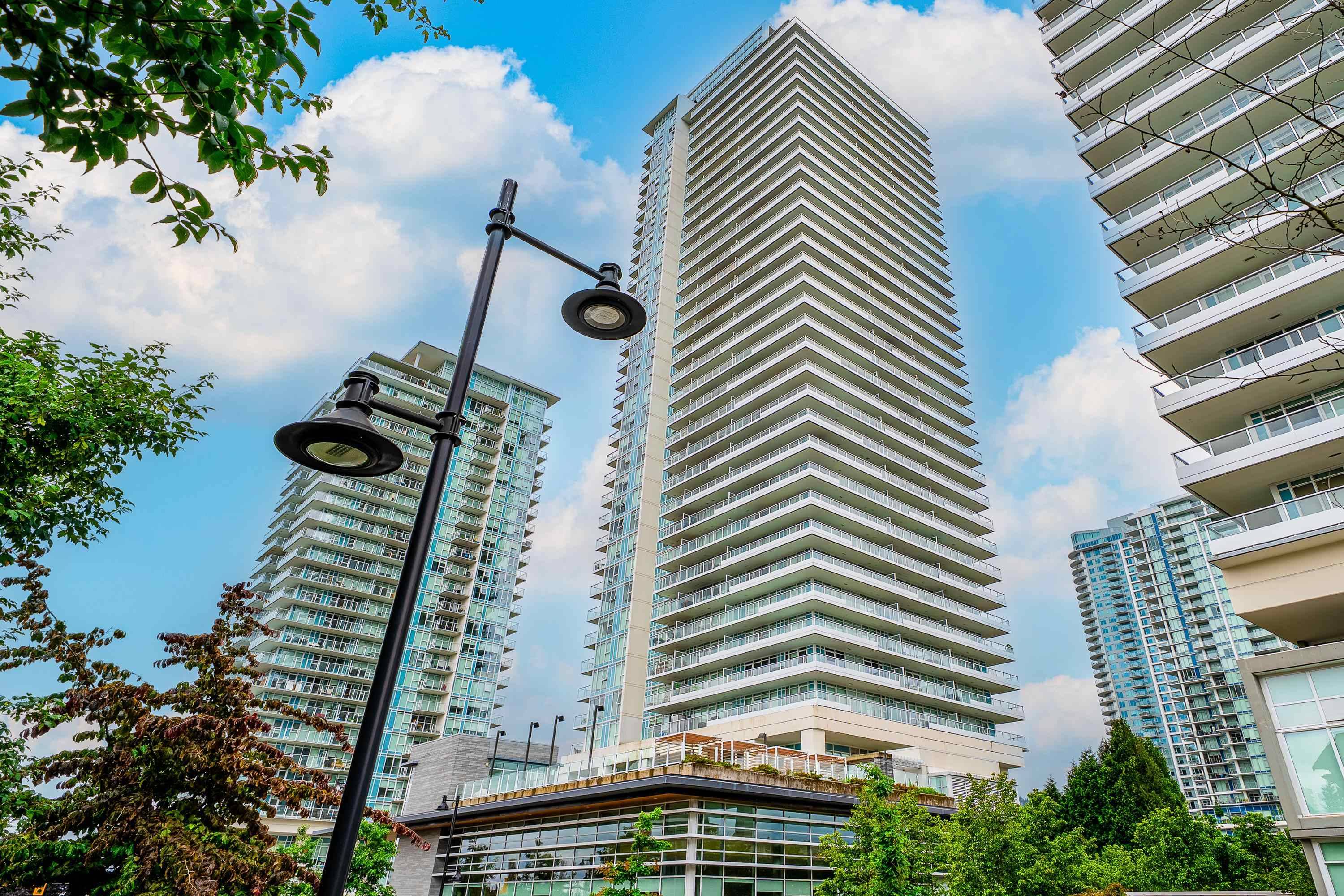 Coquitlam, BC V3J 0J6,657 Whiting WAY #607