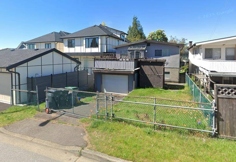 Vancouver, BC V6P 4T5,8162 Cartier ST