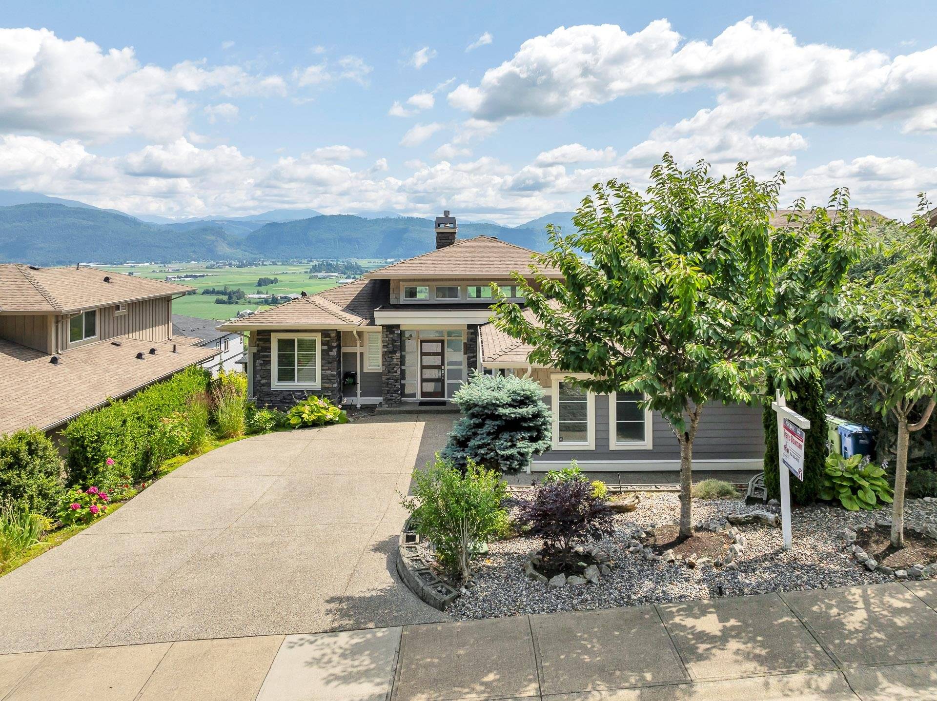 Abbotsford, BC V3G 0B6,36452 Estevan CT
