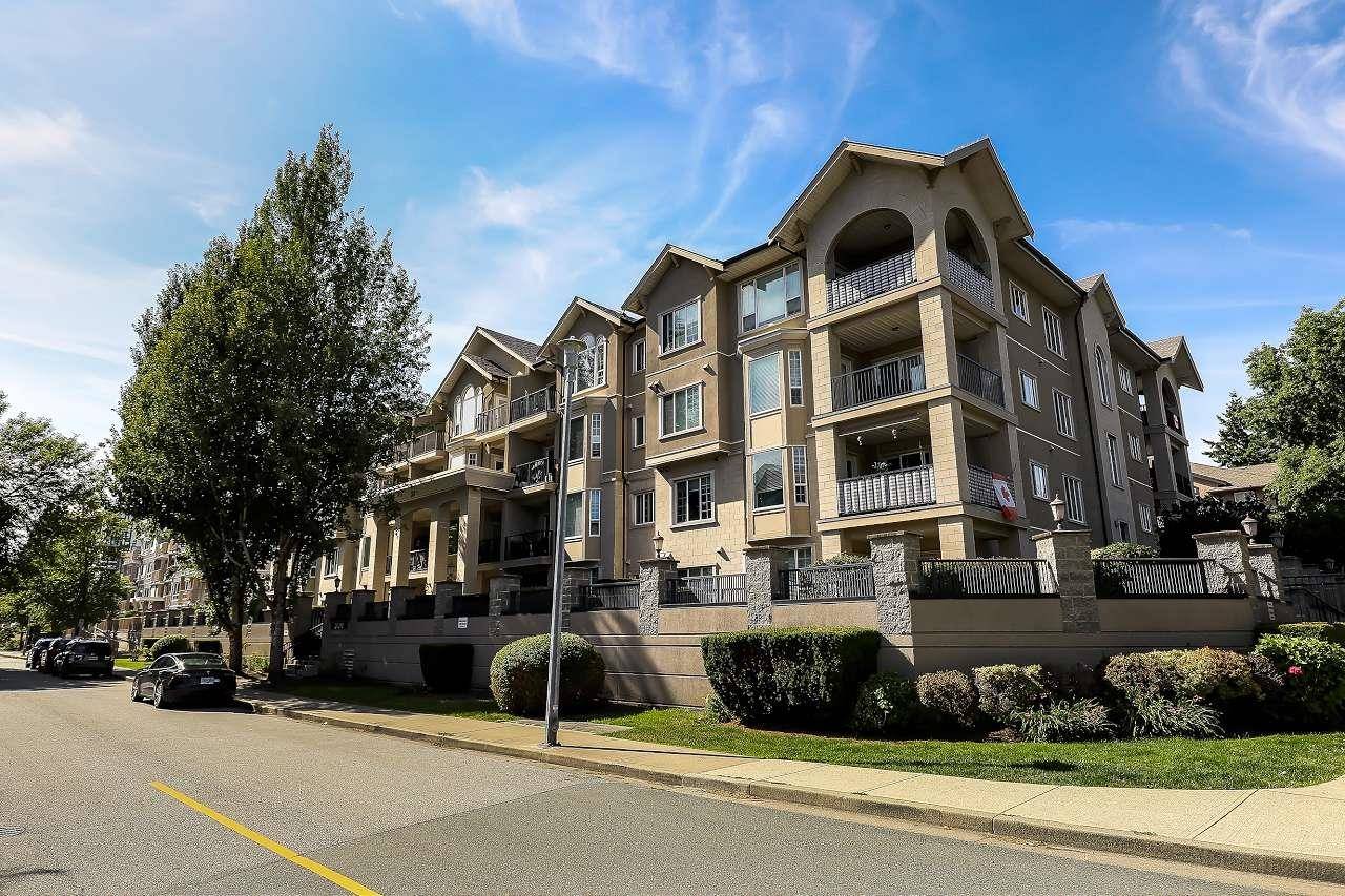 Langley, BC V3A 3V6,20281 53a AVE #105