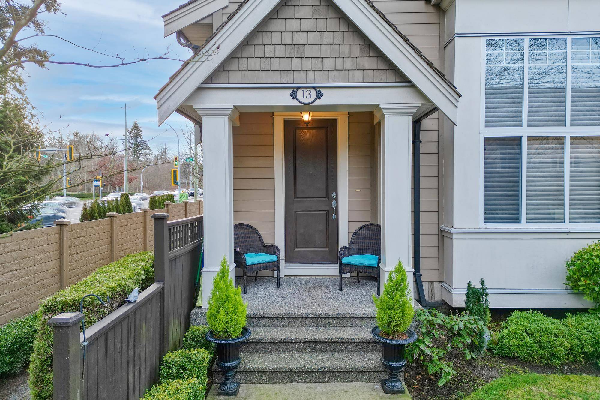 Surrey, BC V3Z 9T1,3268 156a ST #13