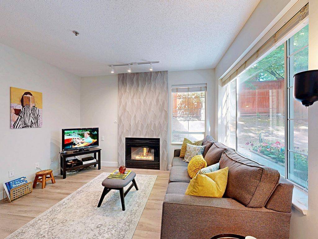 Vancouver, BC V5N 1A4,1433 E 1st AVE #105
