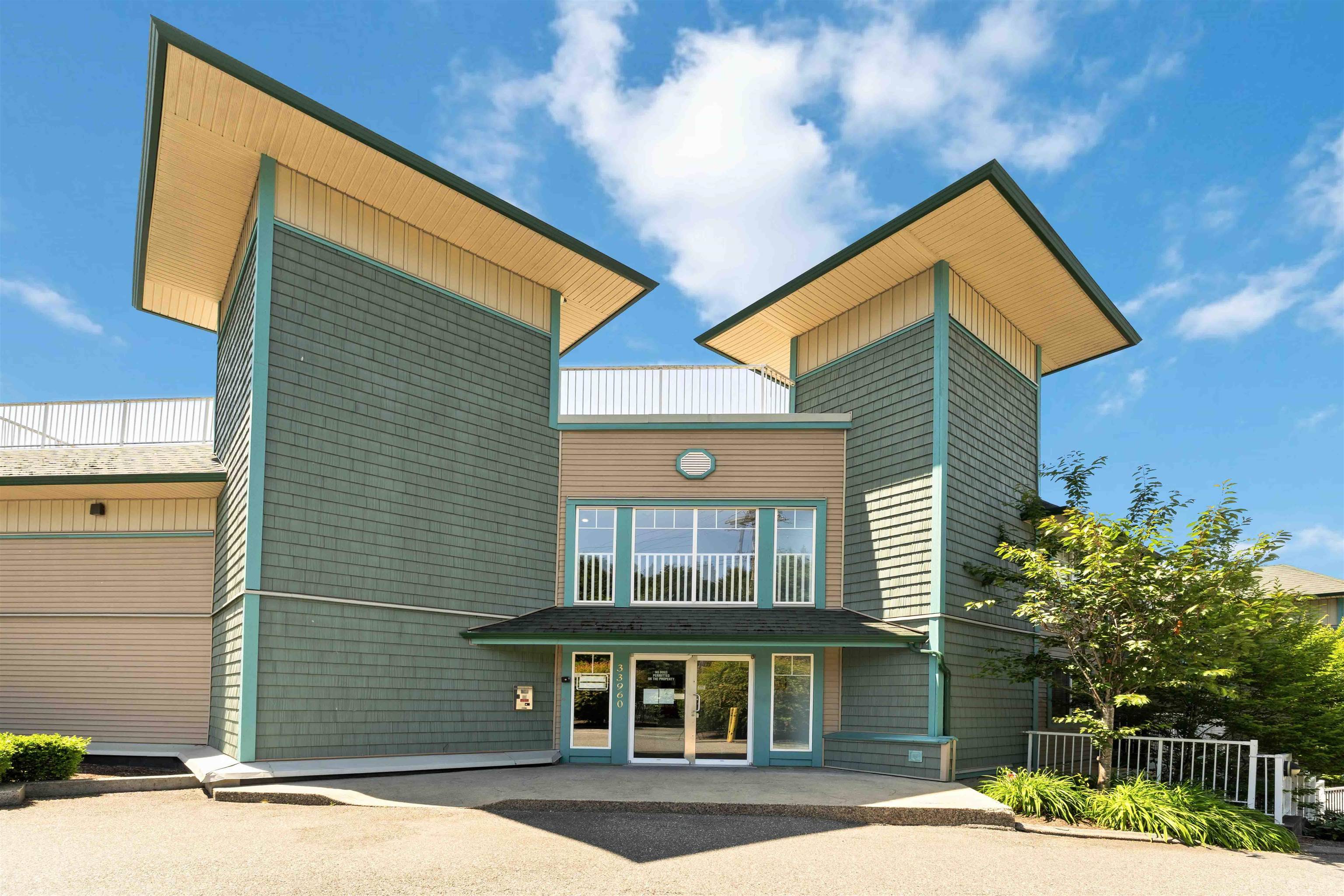 Abbotsford, BC V2S 2J9,33960 Old Yale RD #101
