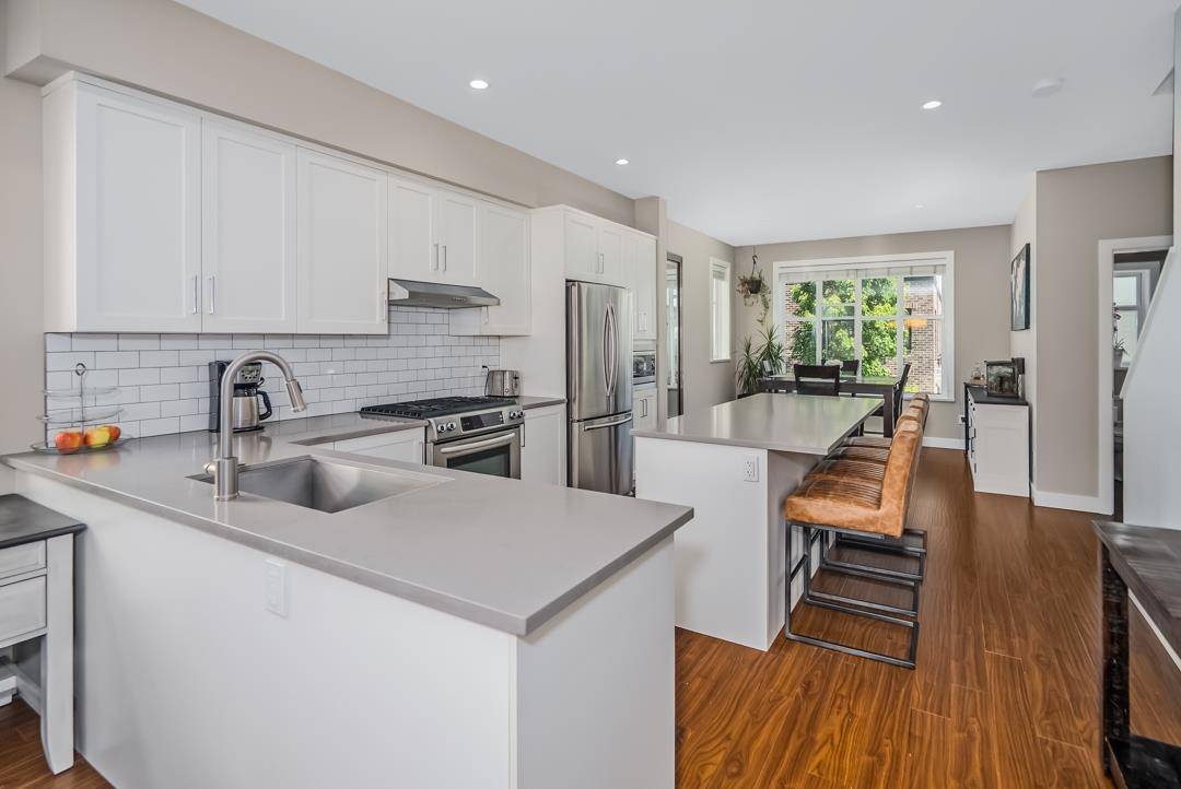 Surrey, BC V3Z 0G3,15588 32 AVE #5