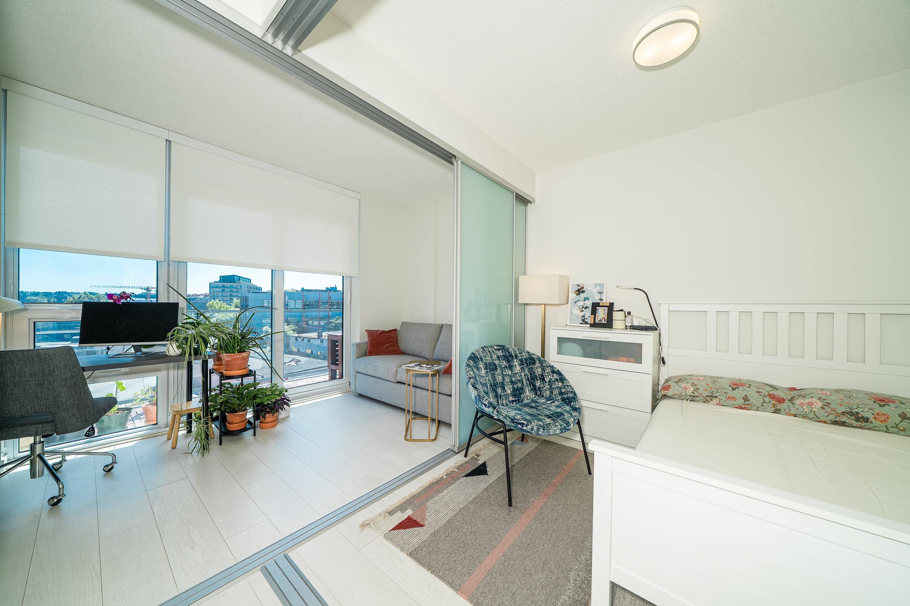 Vancouver, BC V5T 0K4,180 E 2nd AVE #609