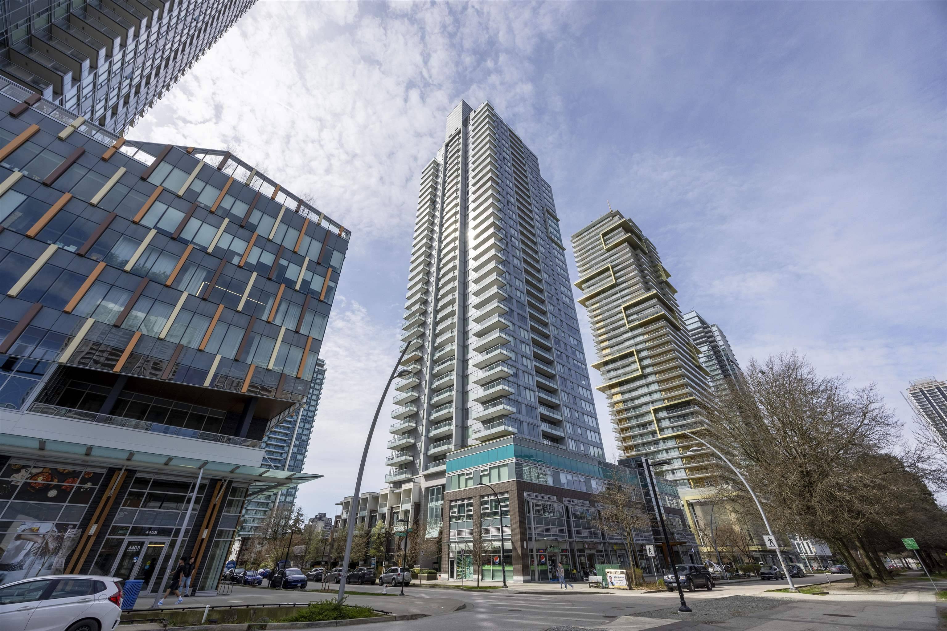 Burnaby, BC V5H 0C3,6333 Silver AVE #1709