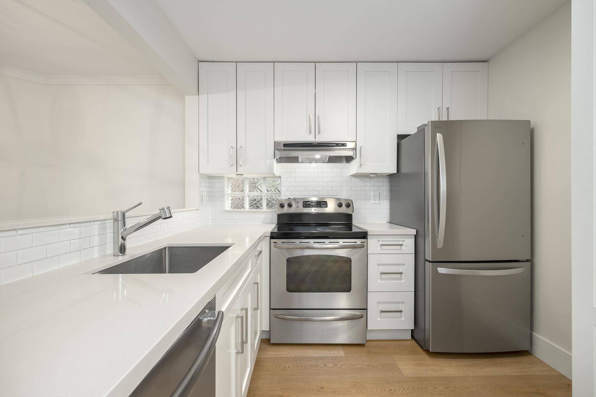 Vancouver, BC V6J 1J2,1959 W 2nd AVE #101