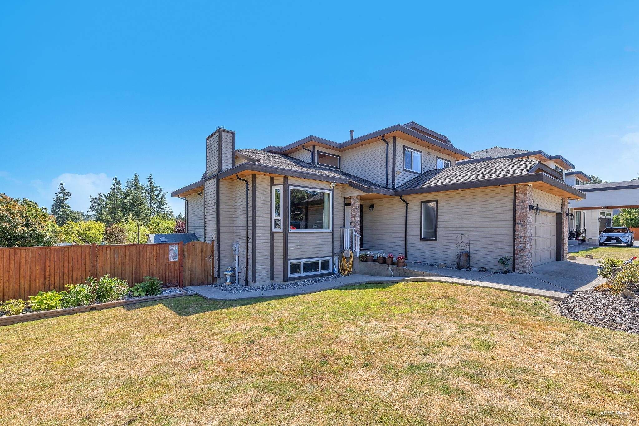 Surrey, BC V3S 6P2,7588 150a ST