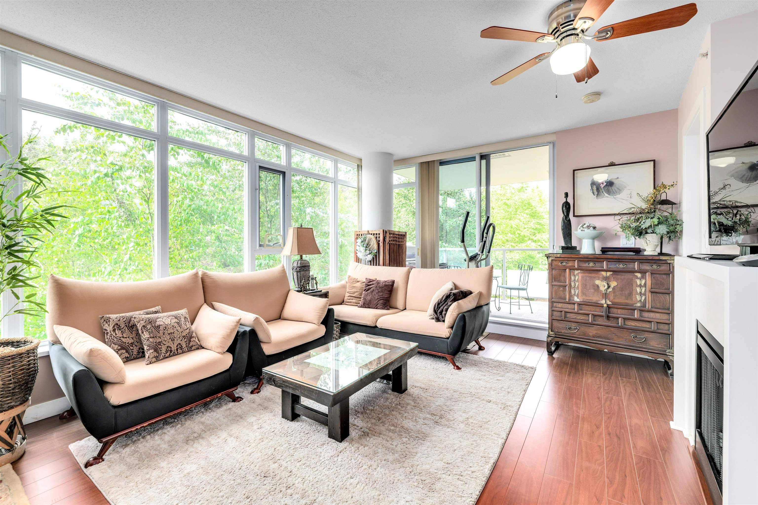 Burnaby, BC V3N 0C6,7090 Edmonds ST #303