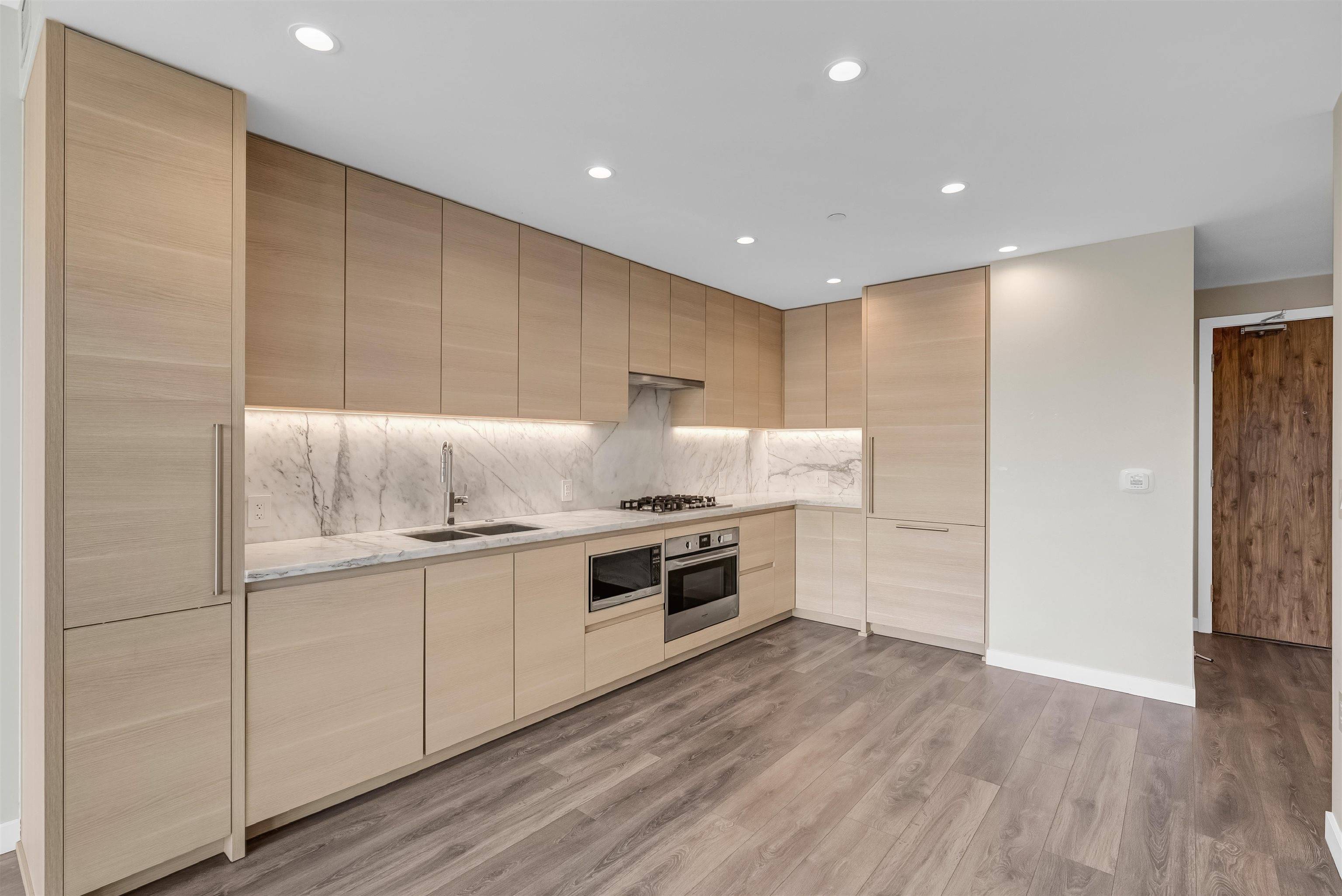 Port Moody, BC V3H 0M3,305 Morrissey RD #903