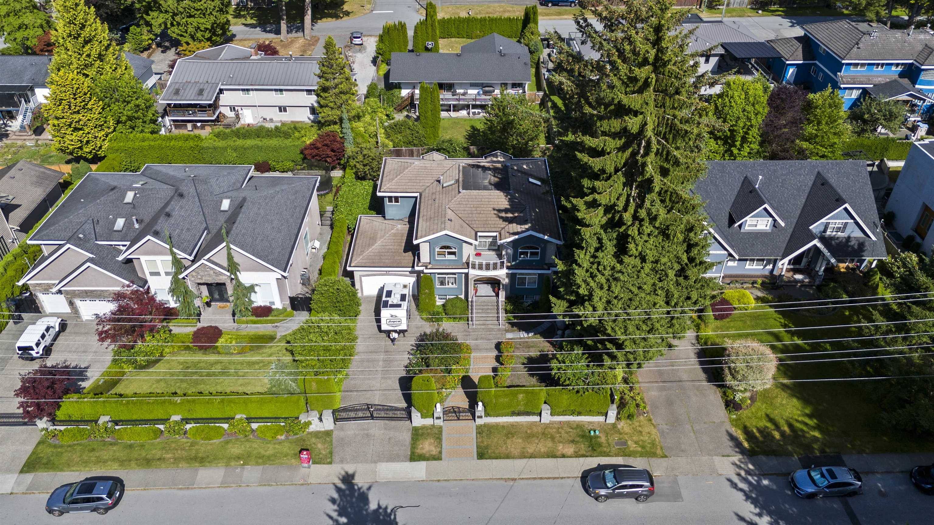 Burnaby, BC V5A 2W7,3550 Phillips AVE