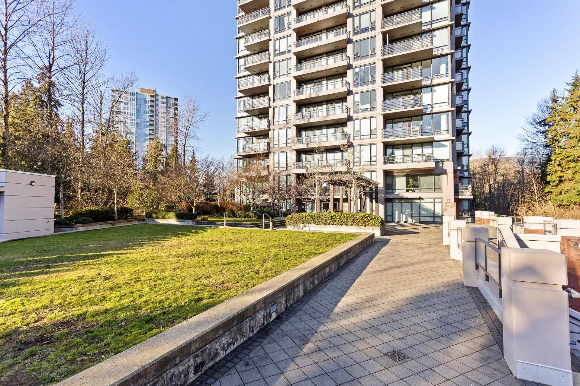 Port Moody, BC V3H 0G6,301 Capilano RD #907