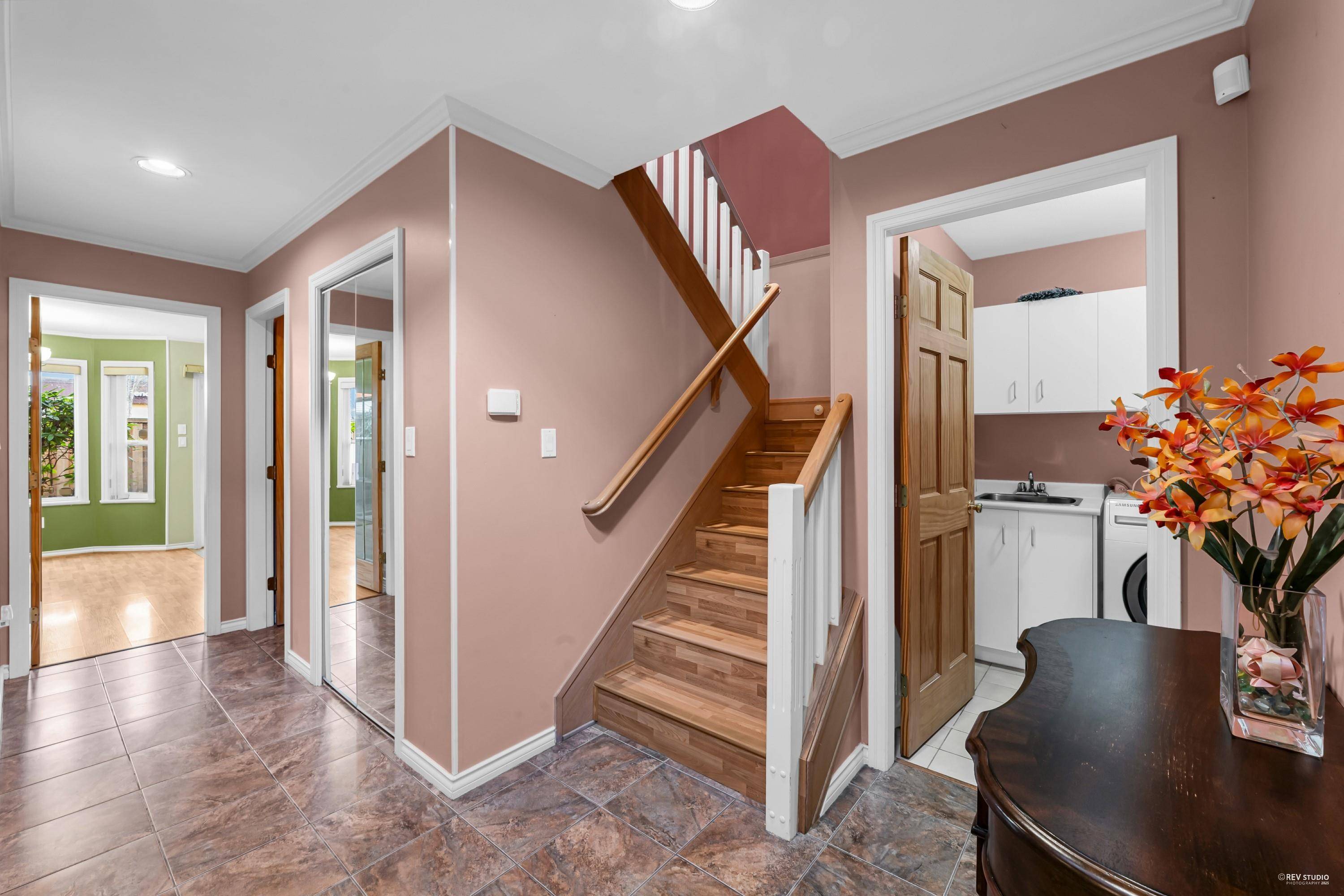 Richmond, BC V6Y 2P1,8151 Garden City RD #6