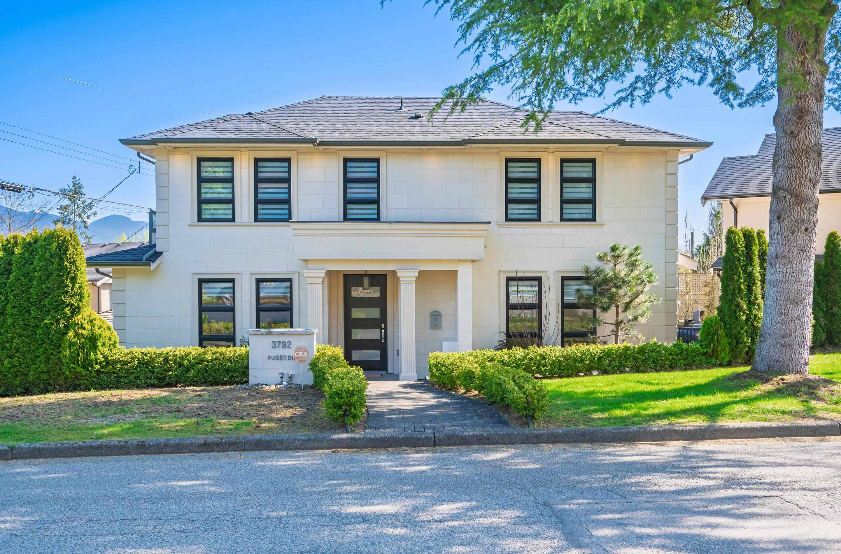 Vancouver, BC V6L 2V1,3792 Puget DR
