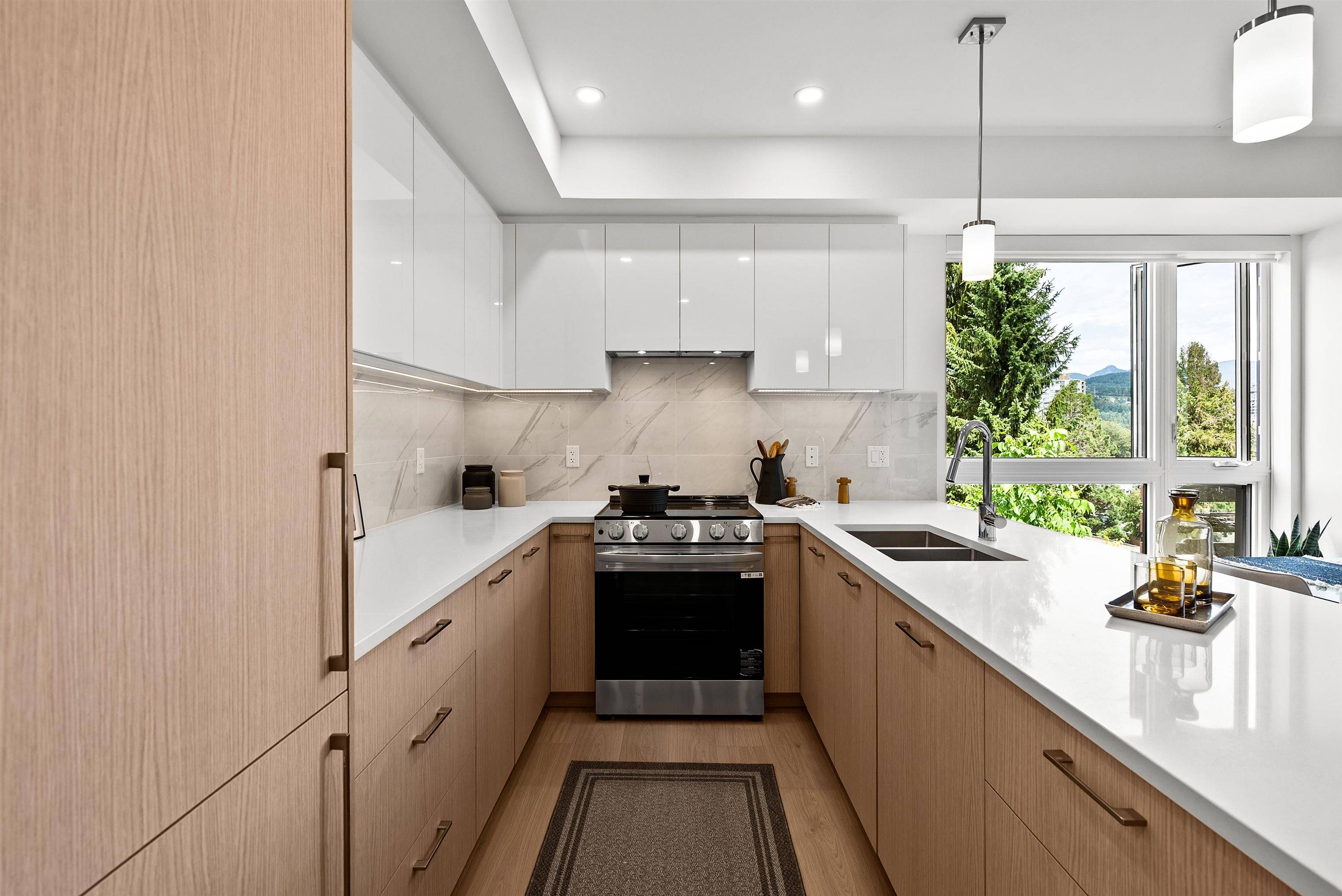 Port Moody, BC V0V 0V0,154 James RD #416